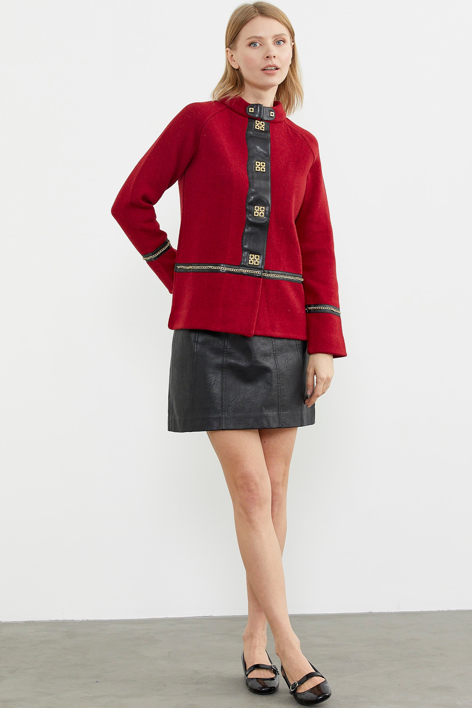 Metal Aksesuarlı Triko Ceket - Kırmızı - Siyah (2) Sementa