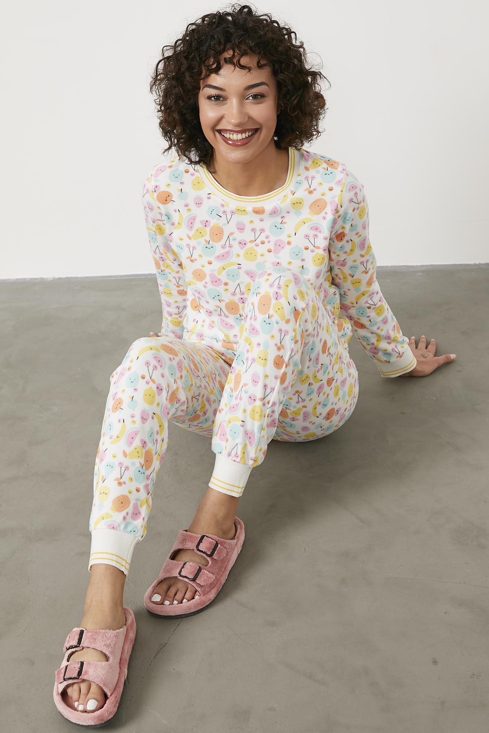 Meyve Desenli Termal Pijama Takım - Ekru (5) Sementa