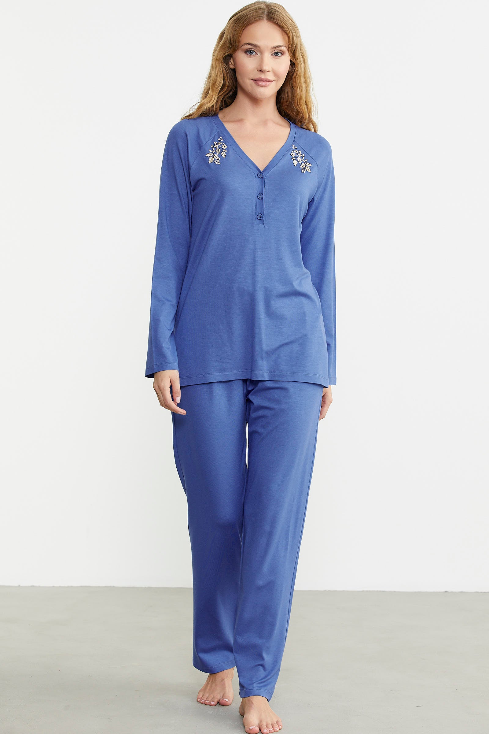 Nakış Detaylı Düğmeli Pijama Takım - Mavi - Sementa