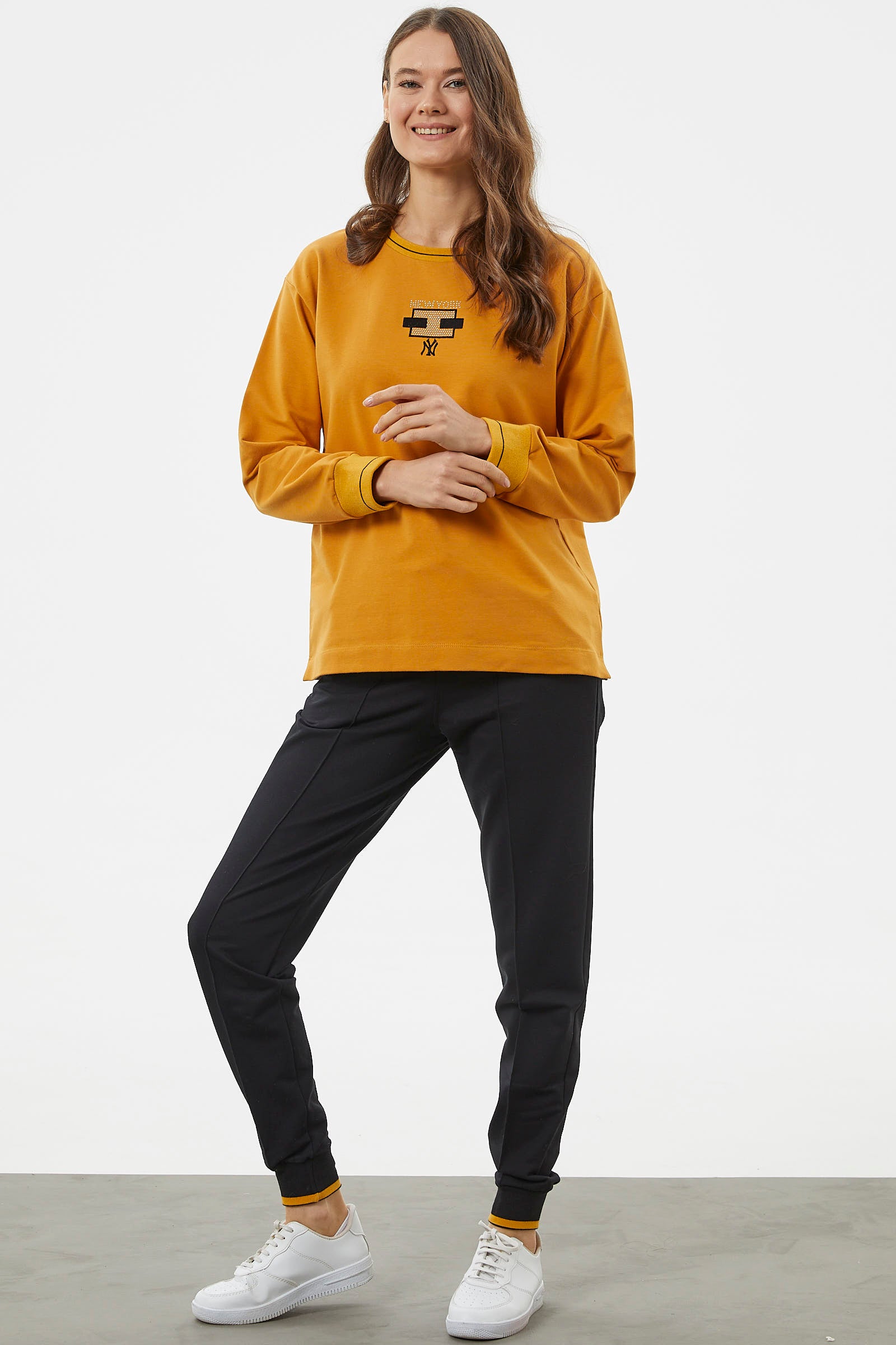 Nakış Detaylı Oversize Eşofman Takım - Hardal (4) Sementa