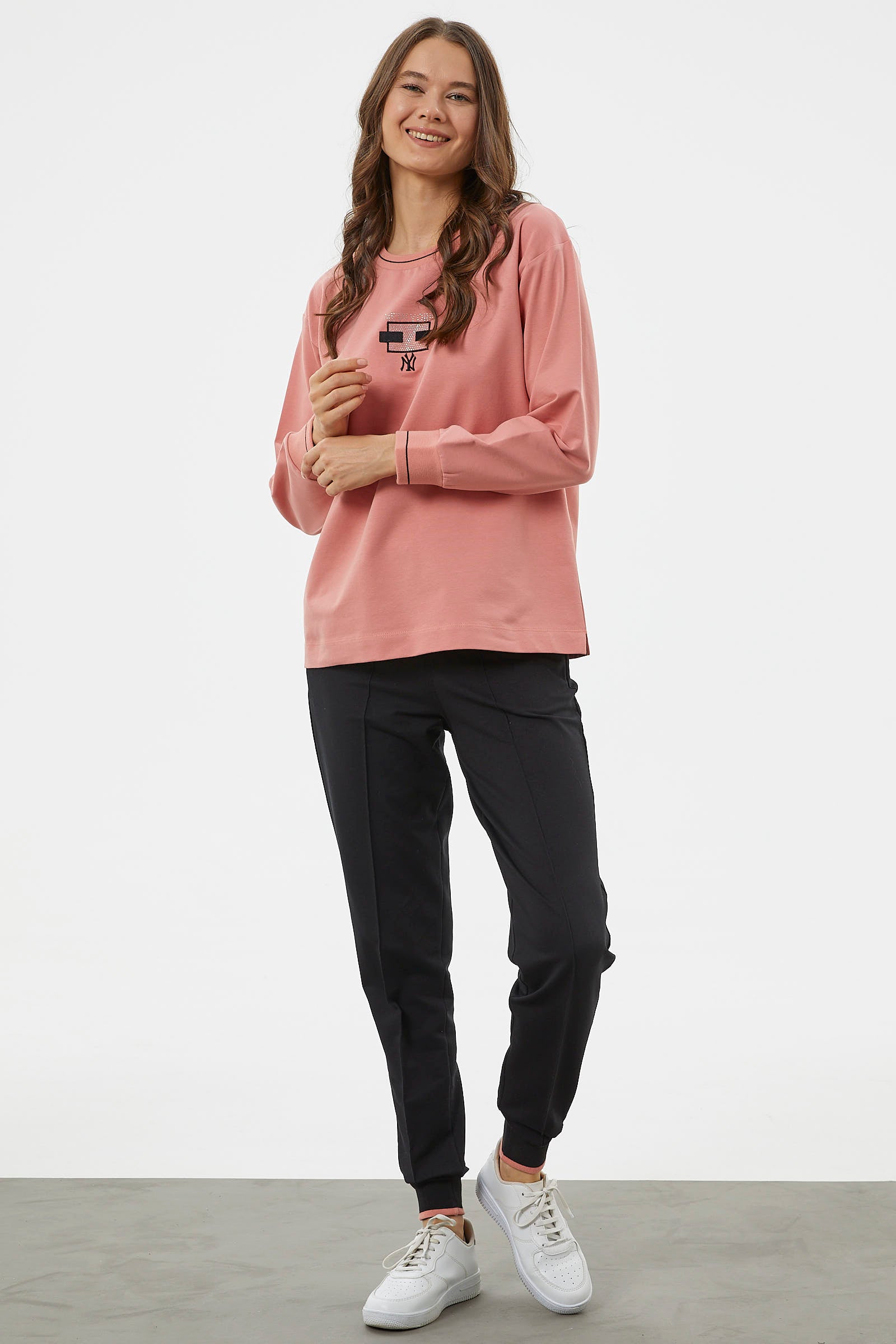 Nakış Detaylı Oversize Eşofman Takım - Pembe (3) Sementa