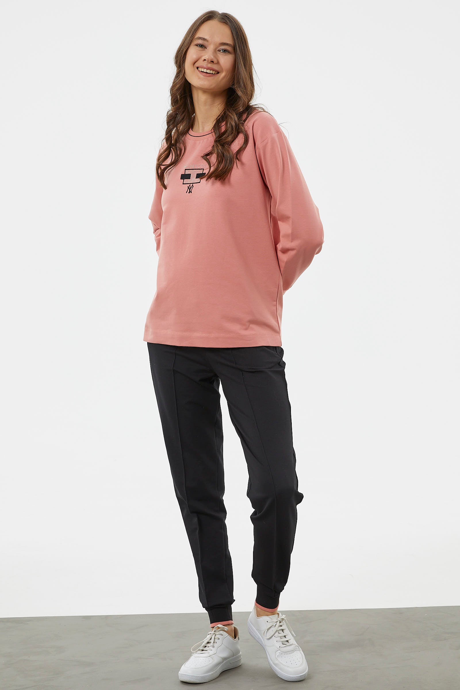 Nakış Detaylı Oversize Eşofman Takım - Pembe (4) Sementa