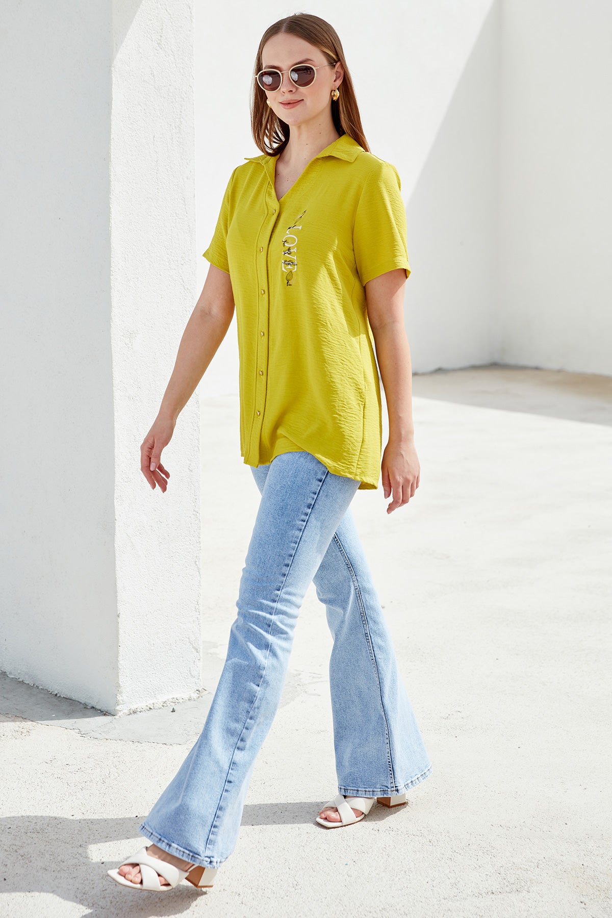 Nakış Detaylı Kısa Kol Krep Gömlek - Fıstık Yeşili (3) Sementa