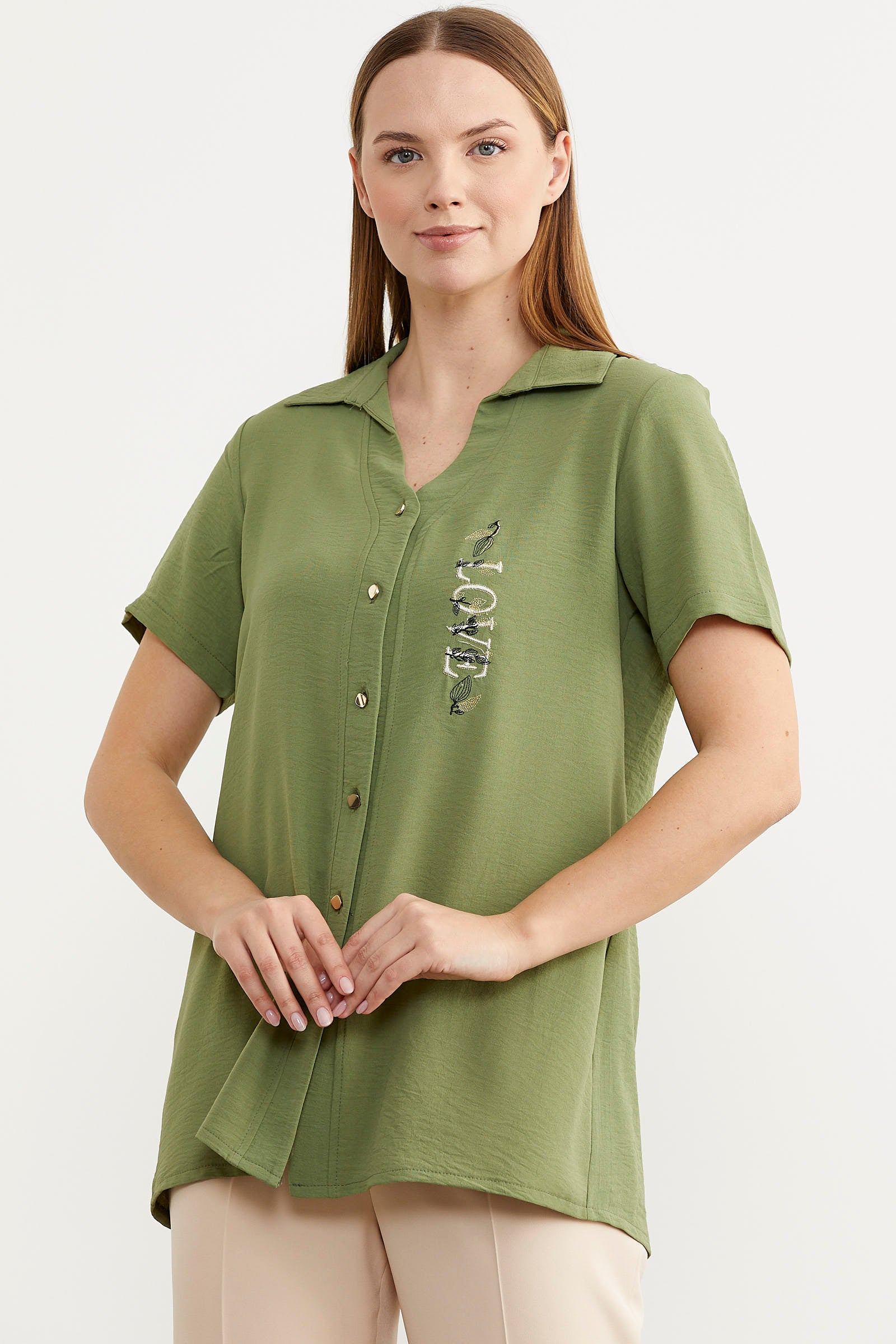 Nakış Detaylı Kısa Kol Krep Gömlek - Yeşil (4) Sementa