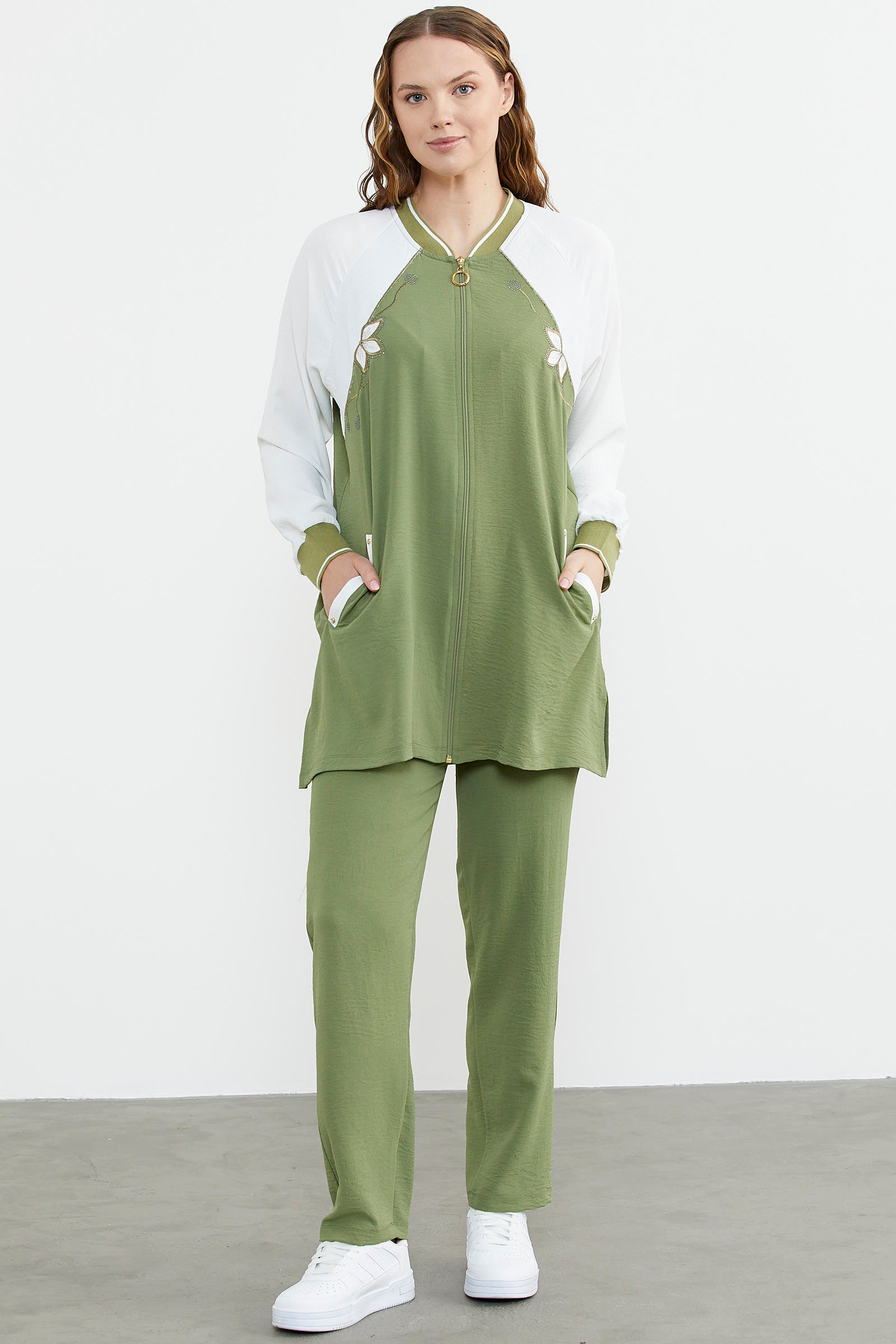 Nakış Detaylı Tunik Krep Takım - Yeşil (3) Sementa