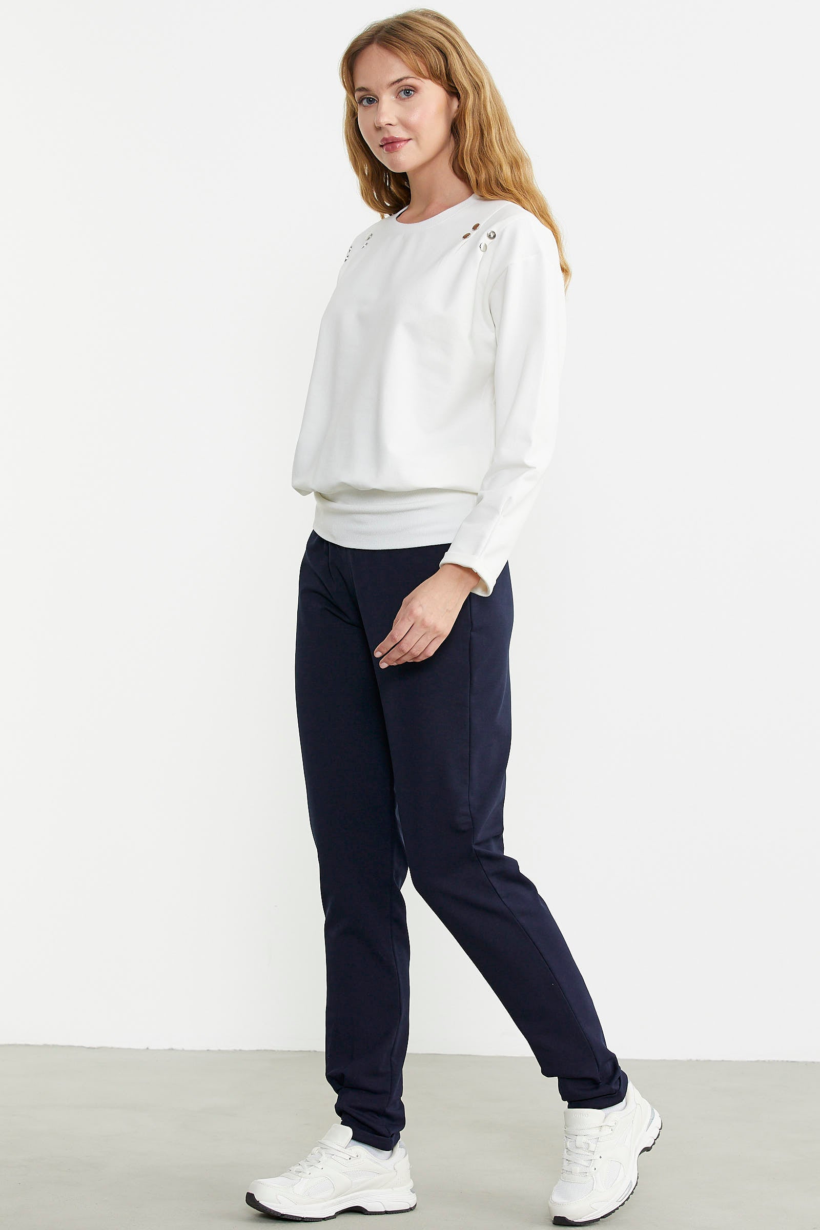 Omuz Düğme Detaylı Eşofman Takım - Ekru - Sementa