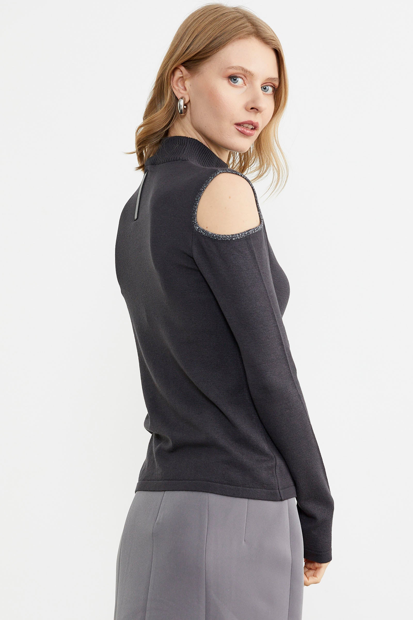 Omuzları Açık Triko Kazak - Antrasit (4) Sementa