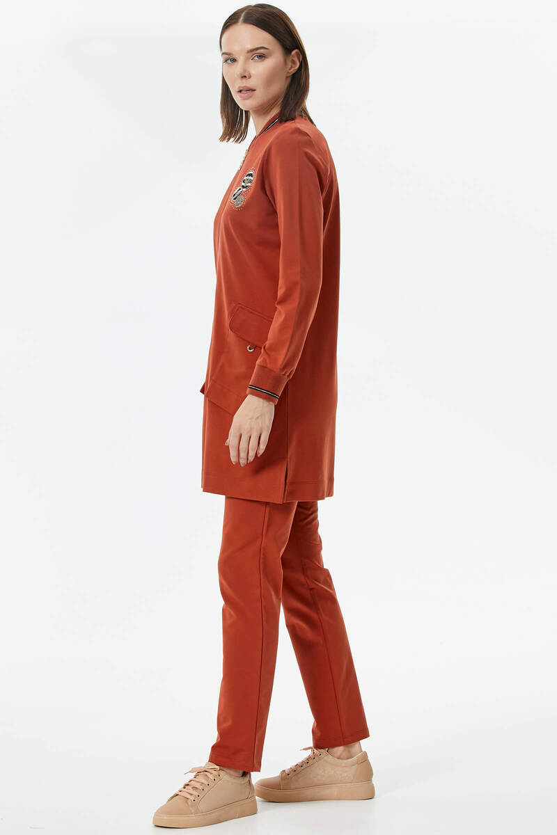 Önden Fermuarlı Nakış Detaylı Cepli Takım - Kiremit (4) Sementa