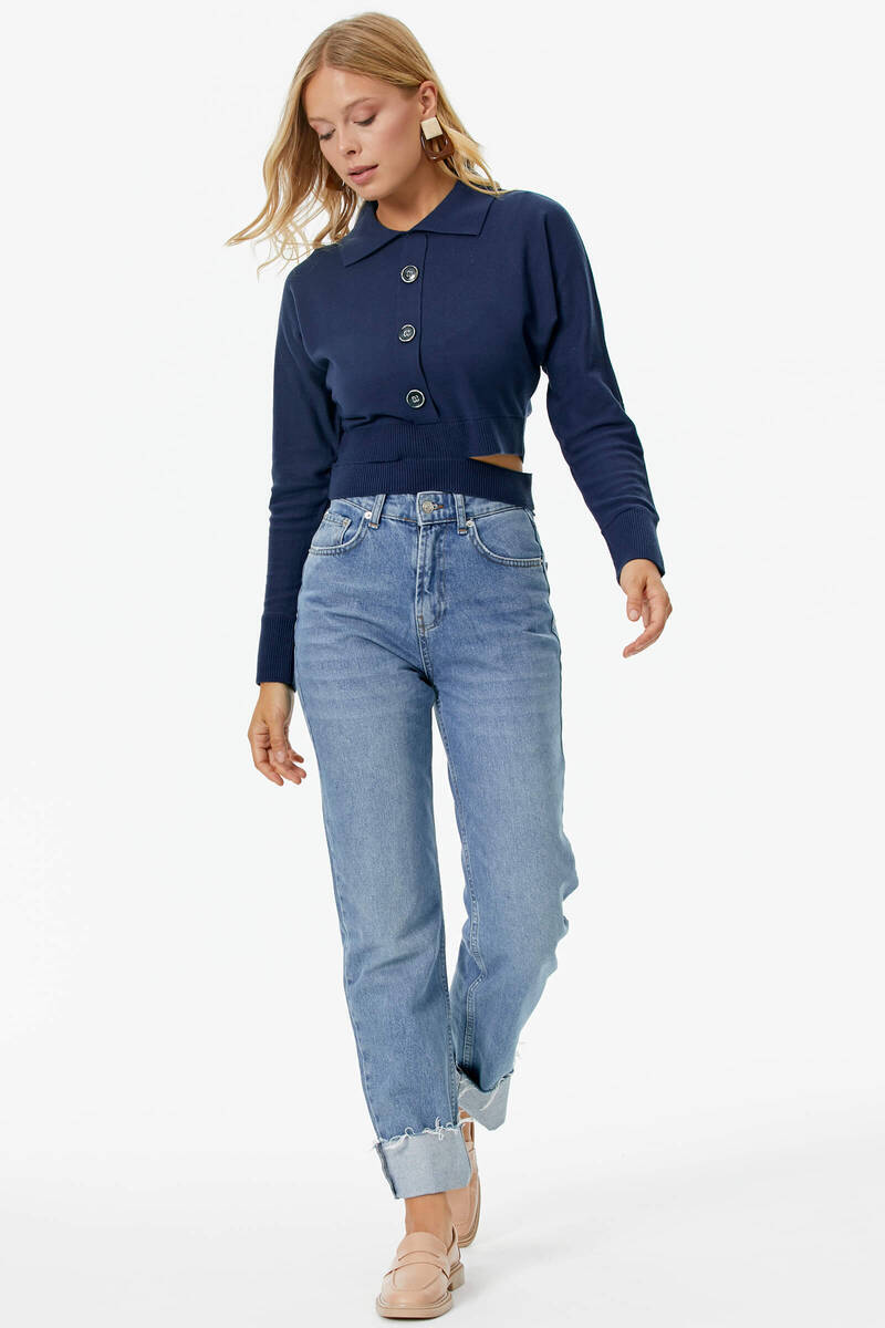 Parça Detaylı Polo Yaka Düğmeli Triko Crop - Lacivert (4) Sementa