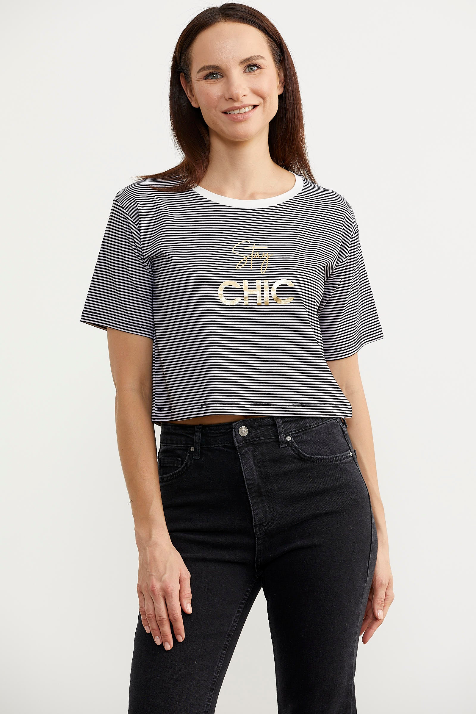 Parlak Baskılı Çizgili Crop Tişört - Siyah (3) Sementa