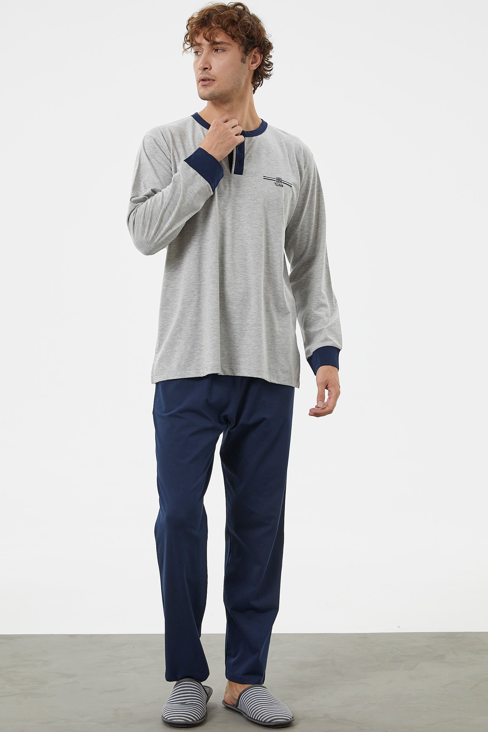 Patlı Çift Renk Düğmeli Pijama Takımı - Gri (3) Sementa