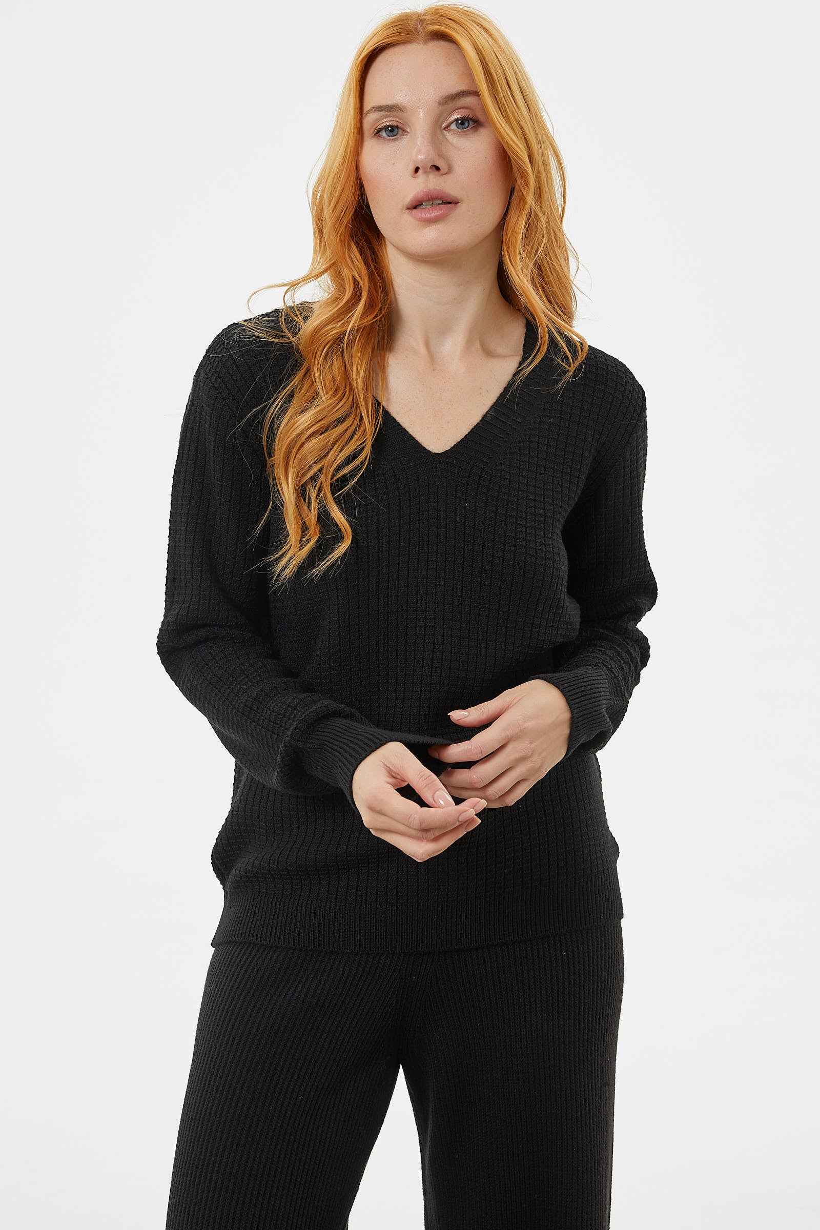 Petek Örgü V Yaka Triko Kazak - Siyah (3) Sementa