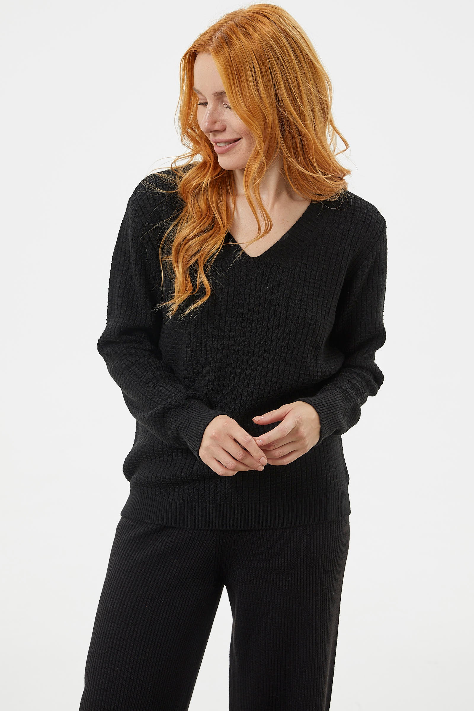 Petek Örgü V Yaka Triko Kazak - Siyah (4) Sementa