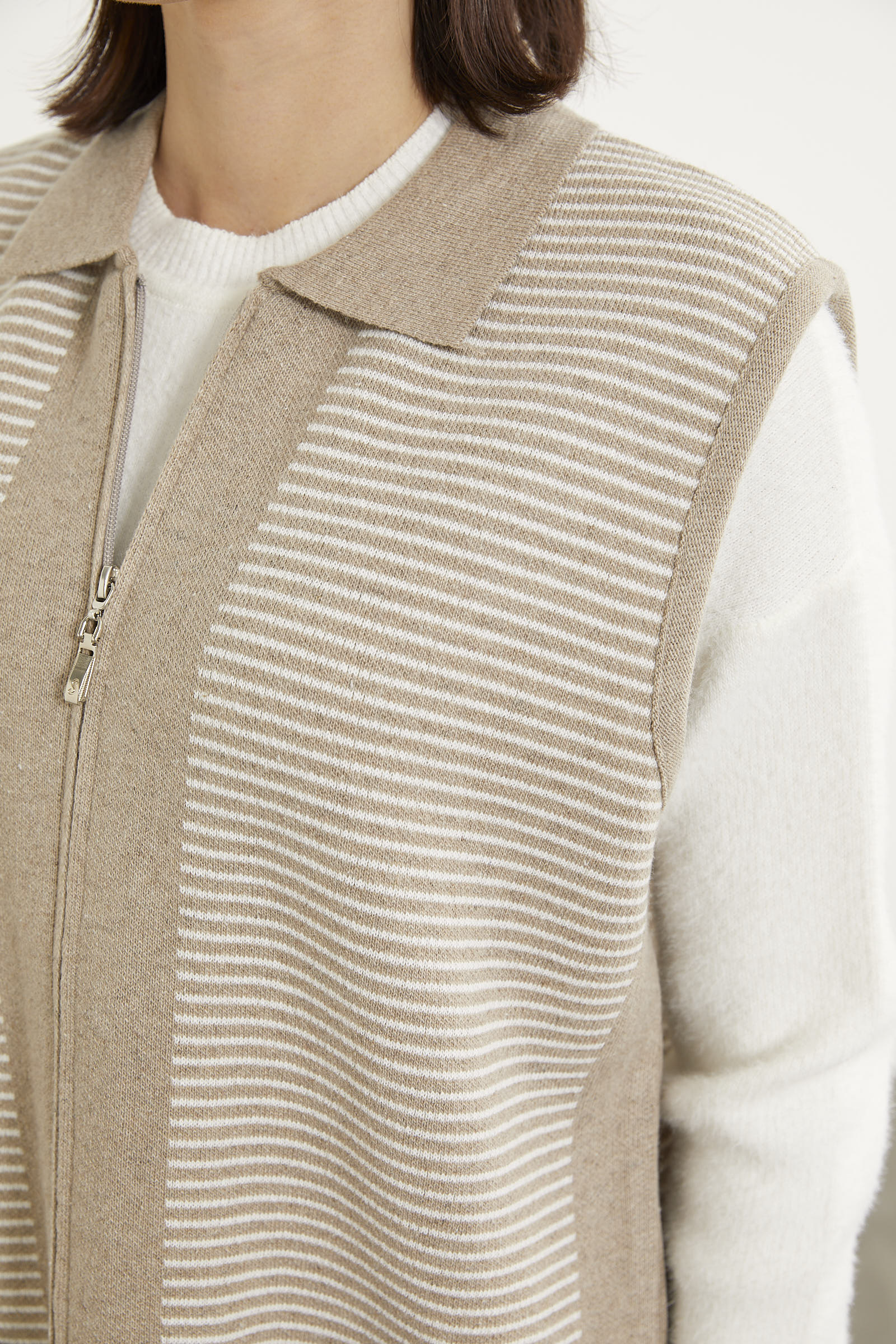 Polo Yaka Fermuarlı Triko Yelek - Vizon (5) Sementa