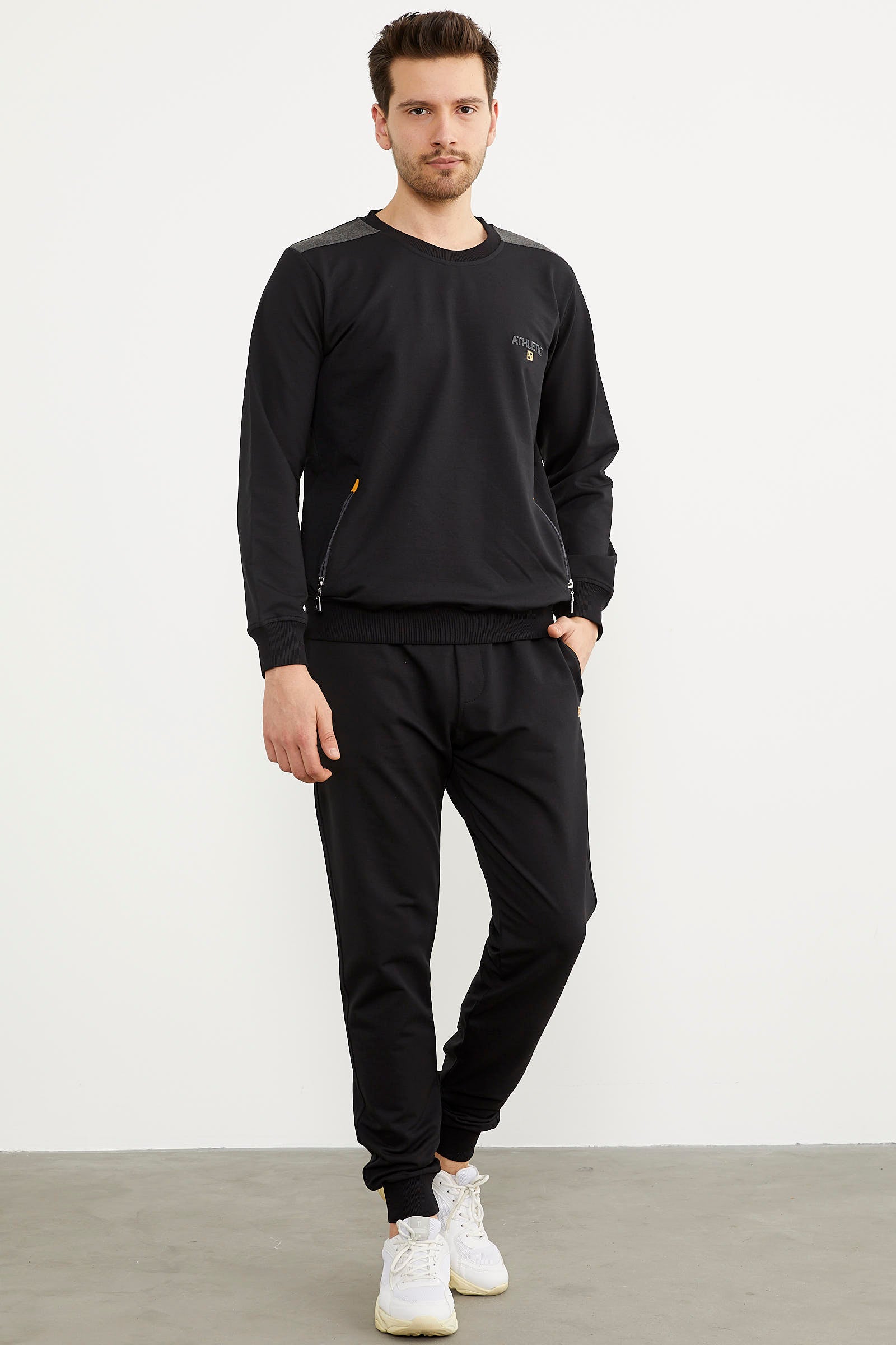 Rahat Kalıp Sıfır Yaka Eşofman Takım - Siyah (3) Sementa