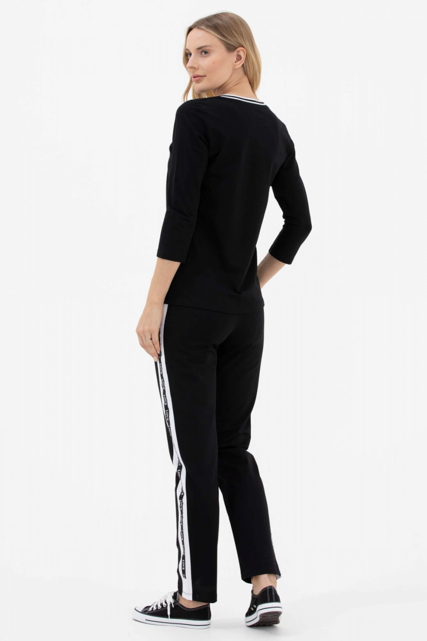 Rahat Kalıp Taşlı Yelekli Eşofman Takım - Beyaz - Siyah (6) Sementa