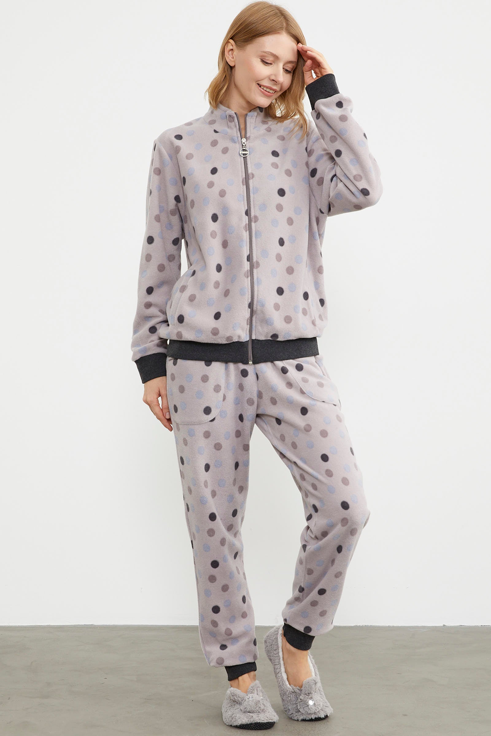 Renkli Puantiyeli Polar Eşofman Takım - Pudra (4) Sementa