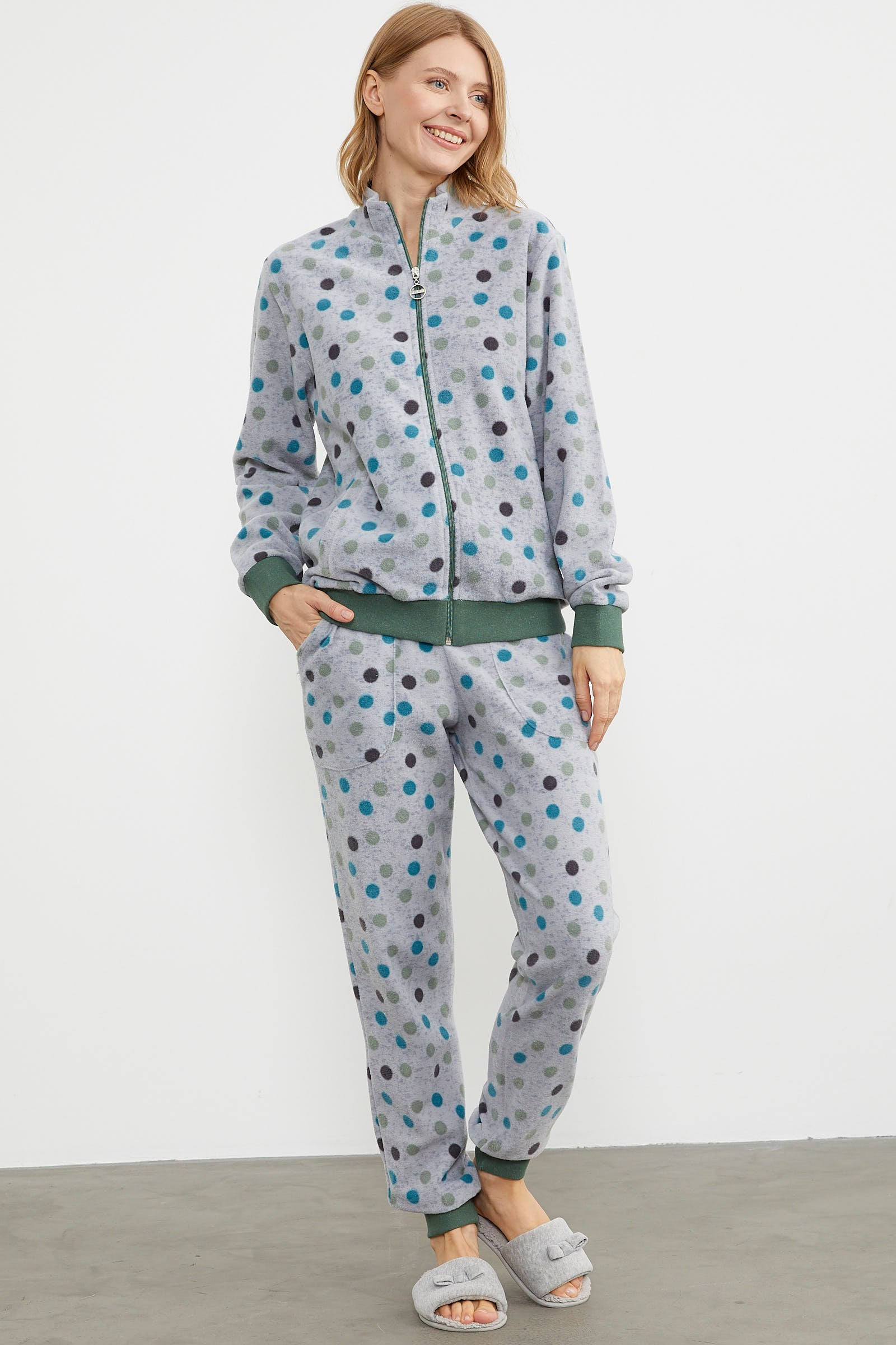 Renkli Puantiyeli Polar Eşofman Takım - Yeşil (2) Sementa