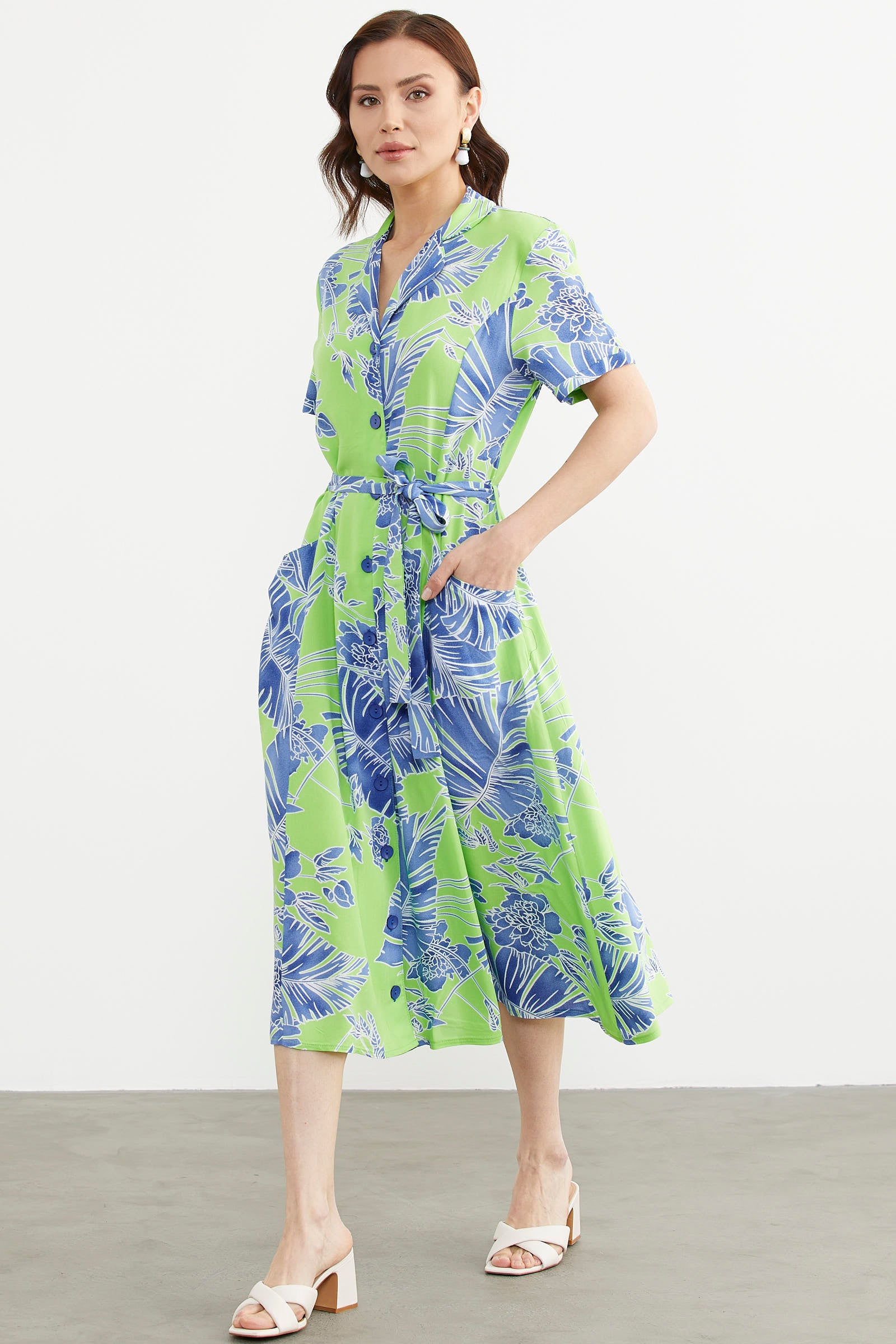 Renkli Yaprak Desenli Elbise - Yeşil (2) Sementa