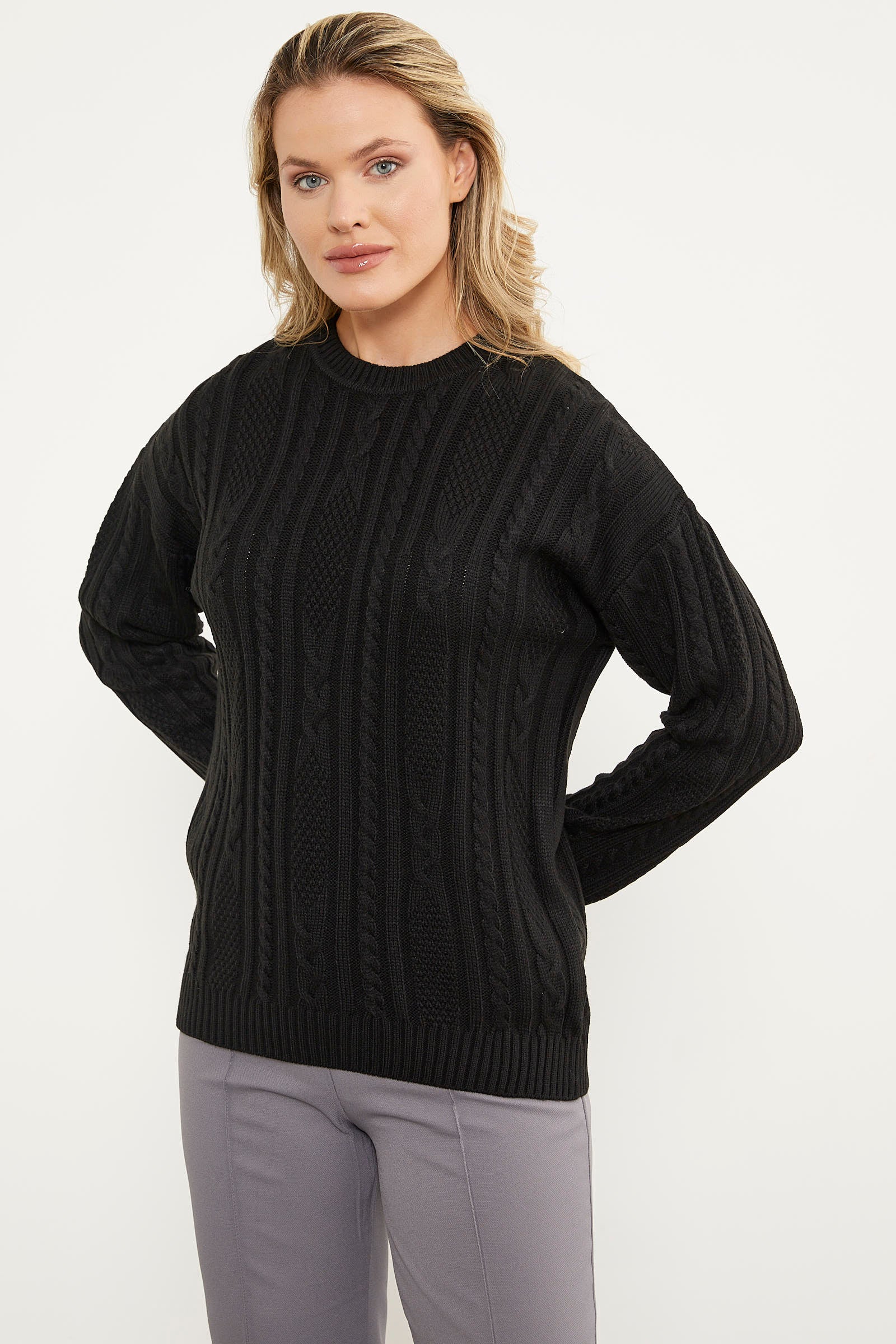 Saç Örgü Detaylı Basic Triko Kazak - Siyah (3) Sementa