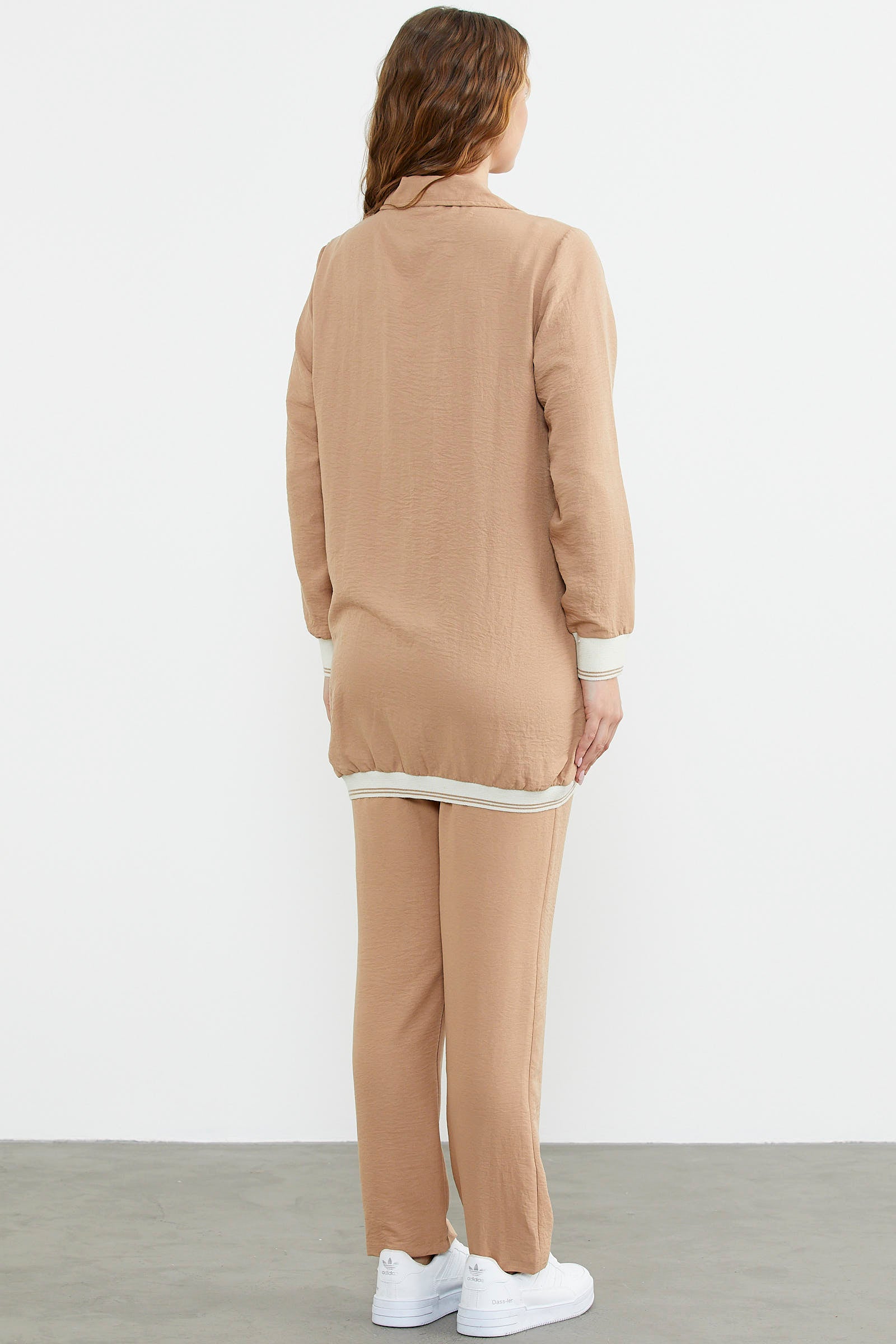 Şal Yaka Fermuarlı Krep Takım - Kamel (7) Sementa