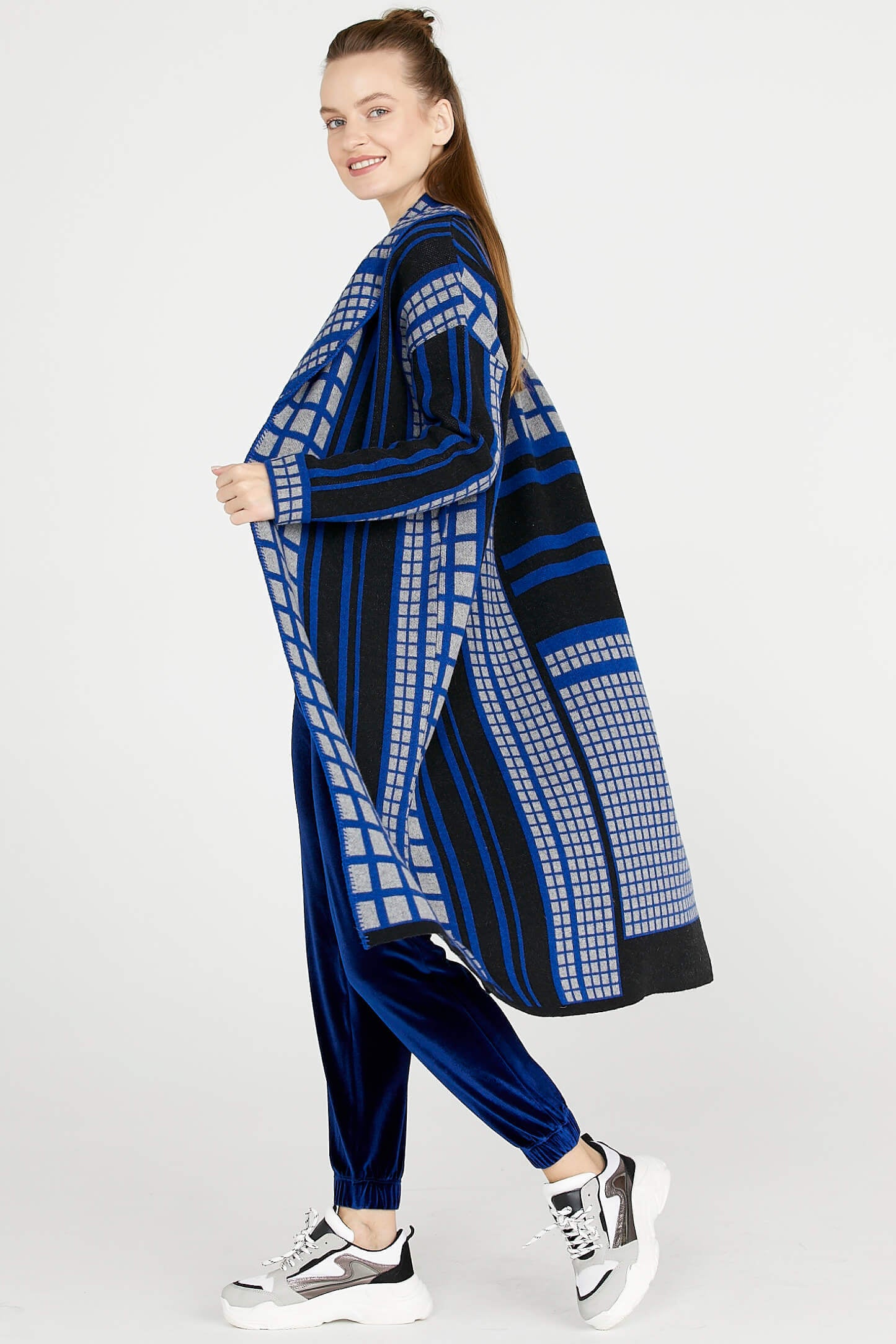 Şal Yaka Kuşaklı Uzun Triko Hırka - Siyah (4) Sementa