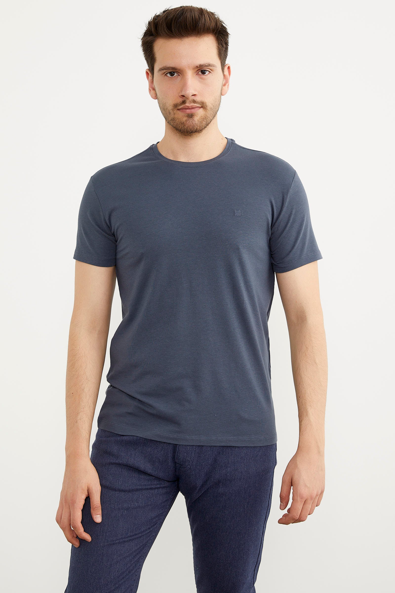 Sıfır Yaka Basic Tişört - Füme (3) Sementa