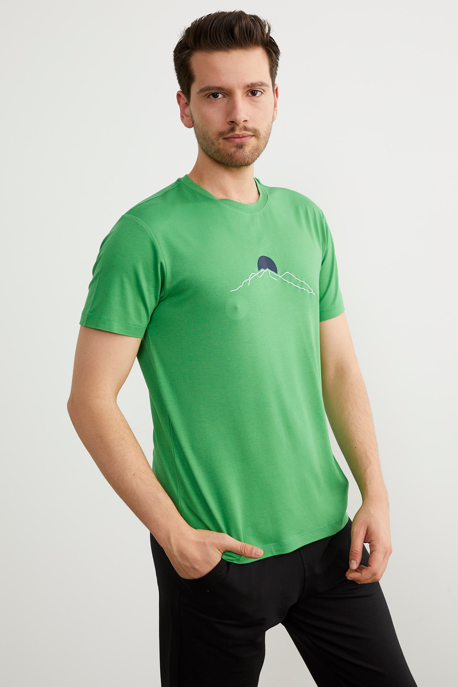 Sıfır Yaka Baskılı Kısa Kol Tişört - Yeşil (3) Sementa