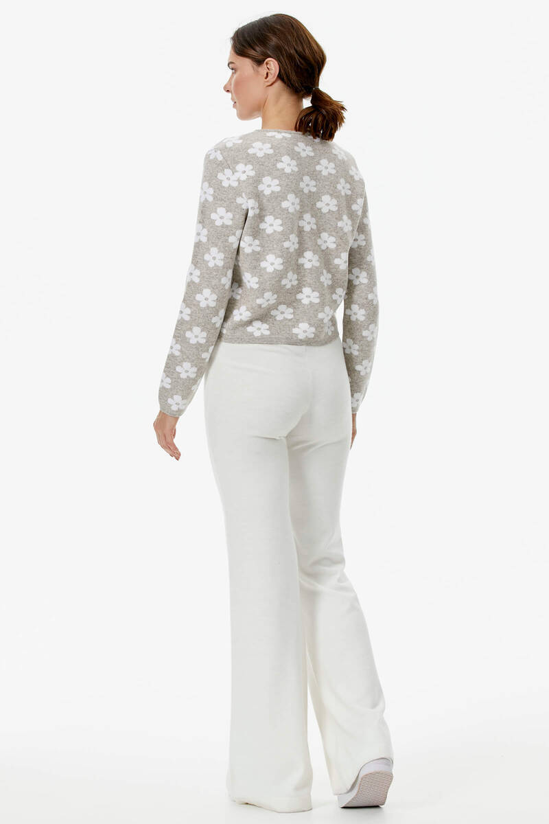 Sıfır Yaka Düğmeli Çiçek Desenli Triko Hırka - Vizon (4) Sementa