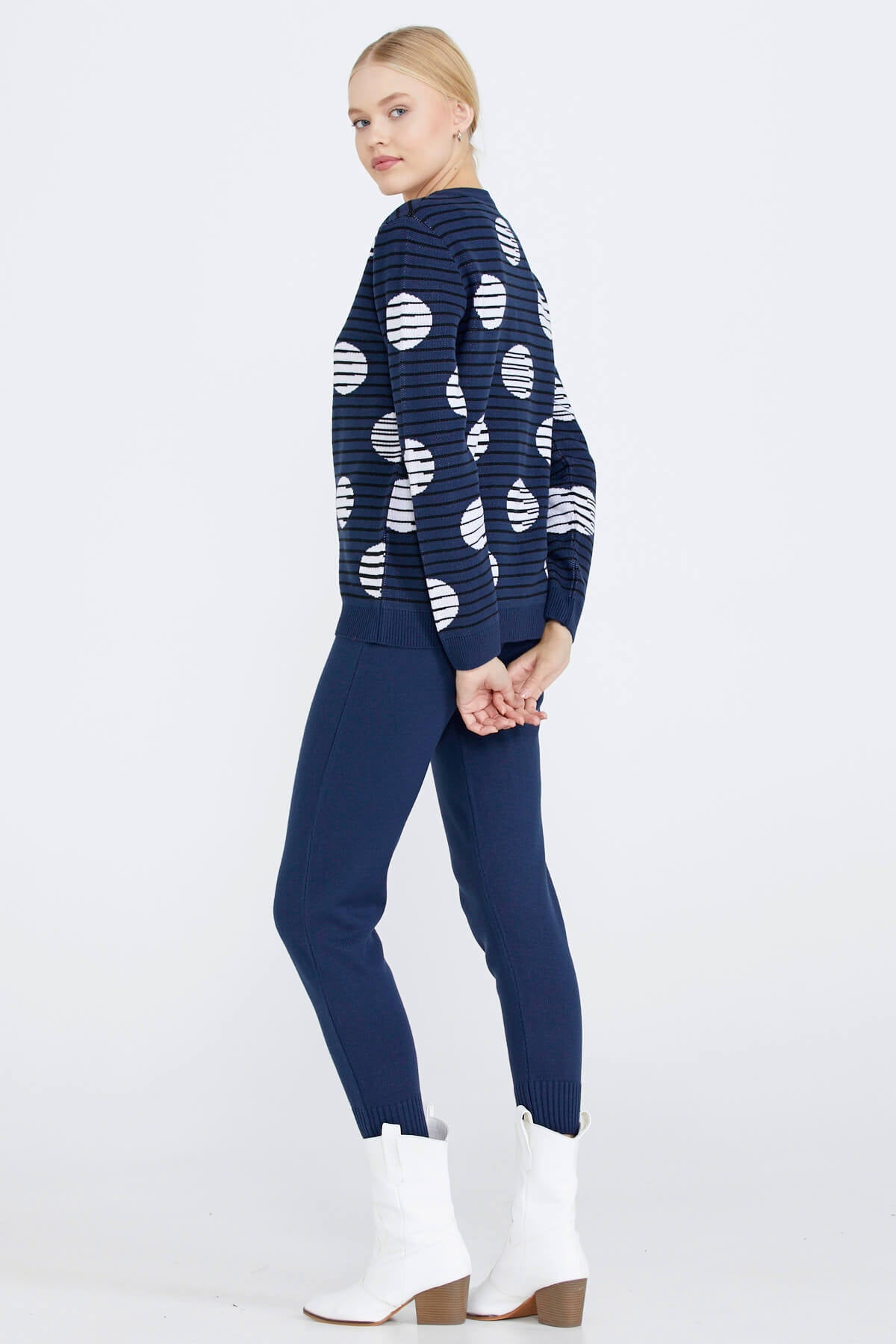 Sıfır Yaka Düğmeli Kadın Triko Ceket - Lacivert (4) Sementa