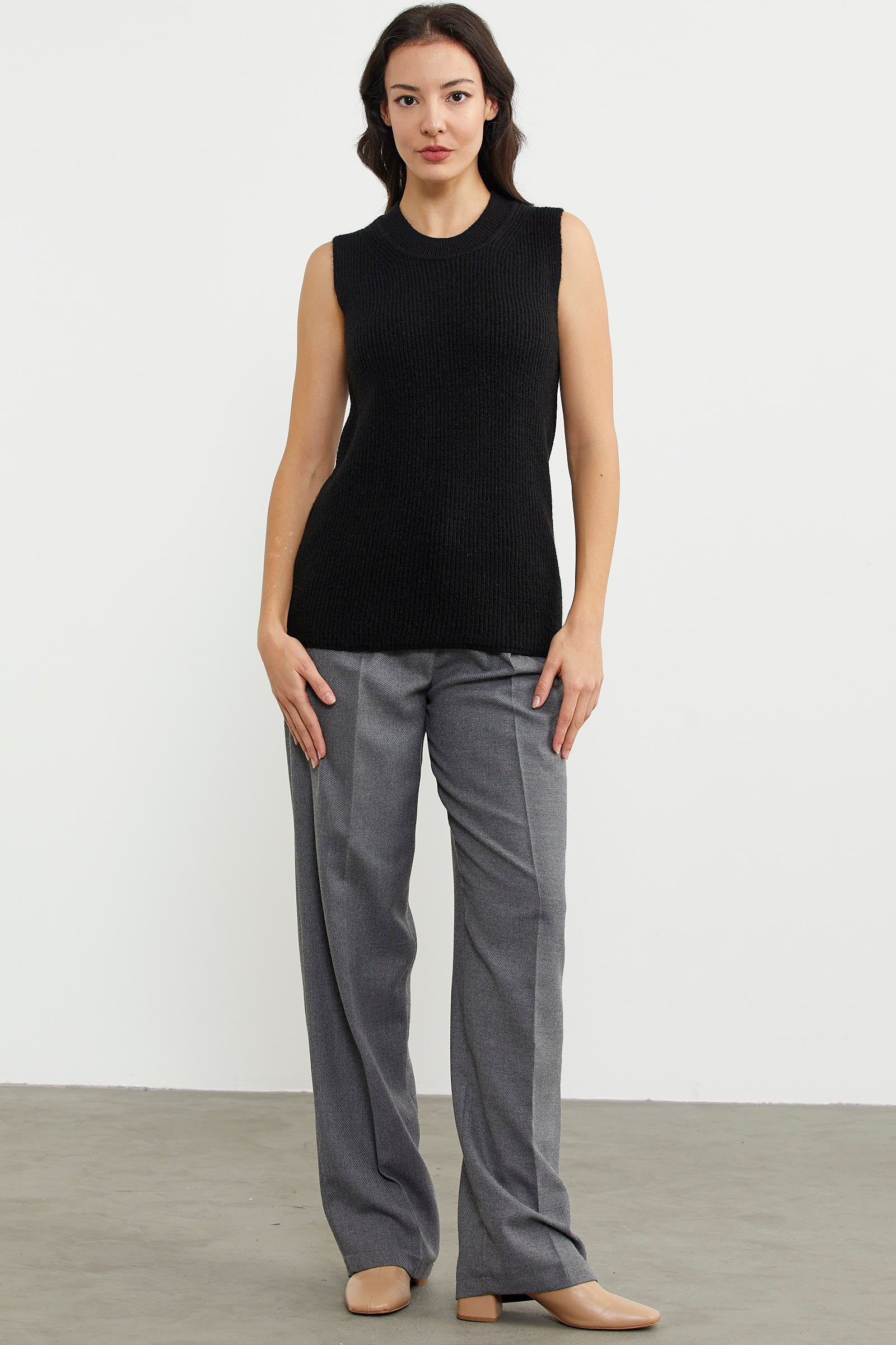 Derbili Sıfır Yaka Triko Süveter - Siyah (1) Sementa