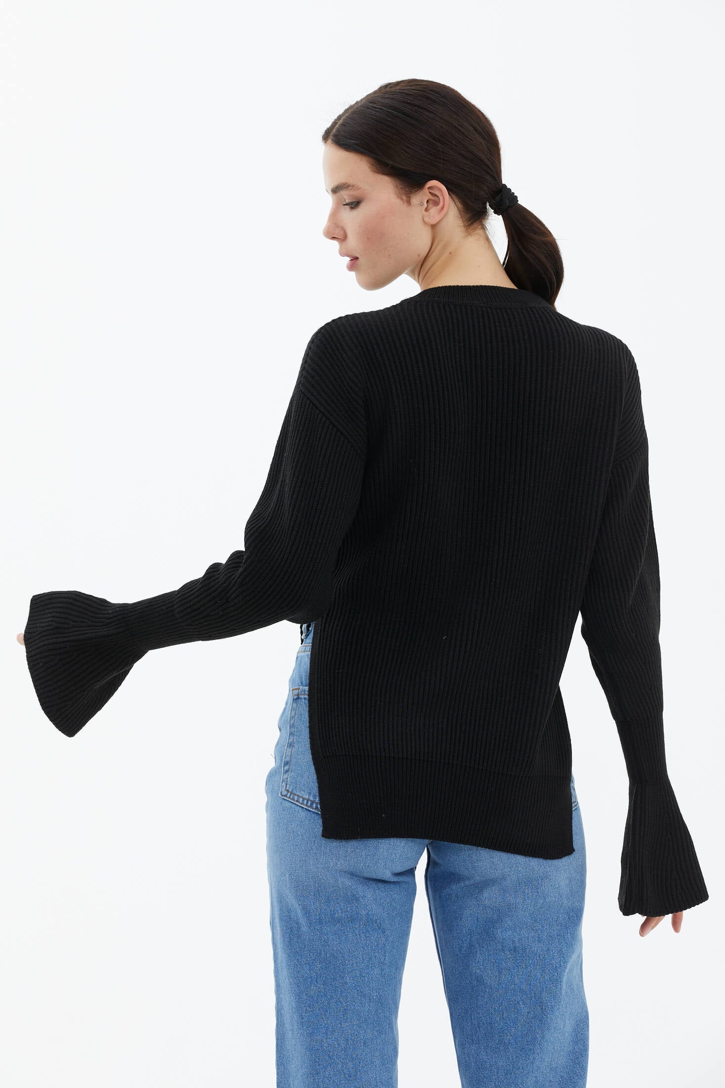 Sıfır Yaka Yırtmaçlı İspanyol Kol Tiriko Kazak - Siyah (4) Sementa