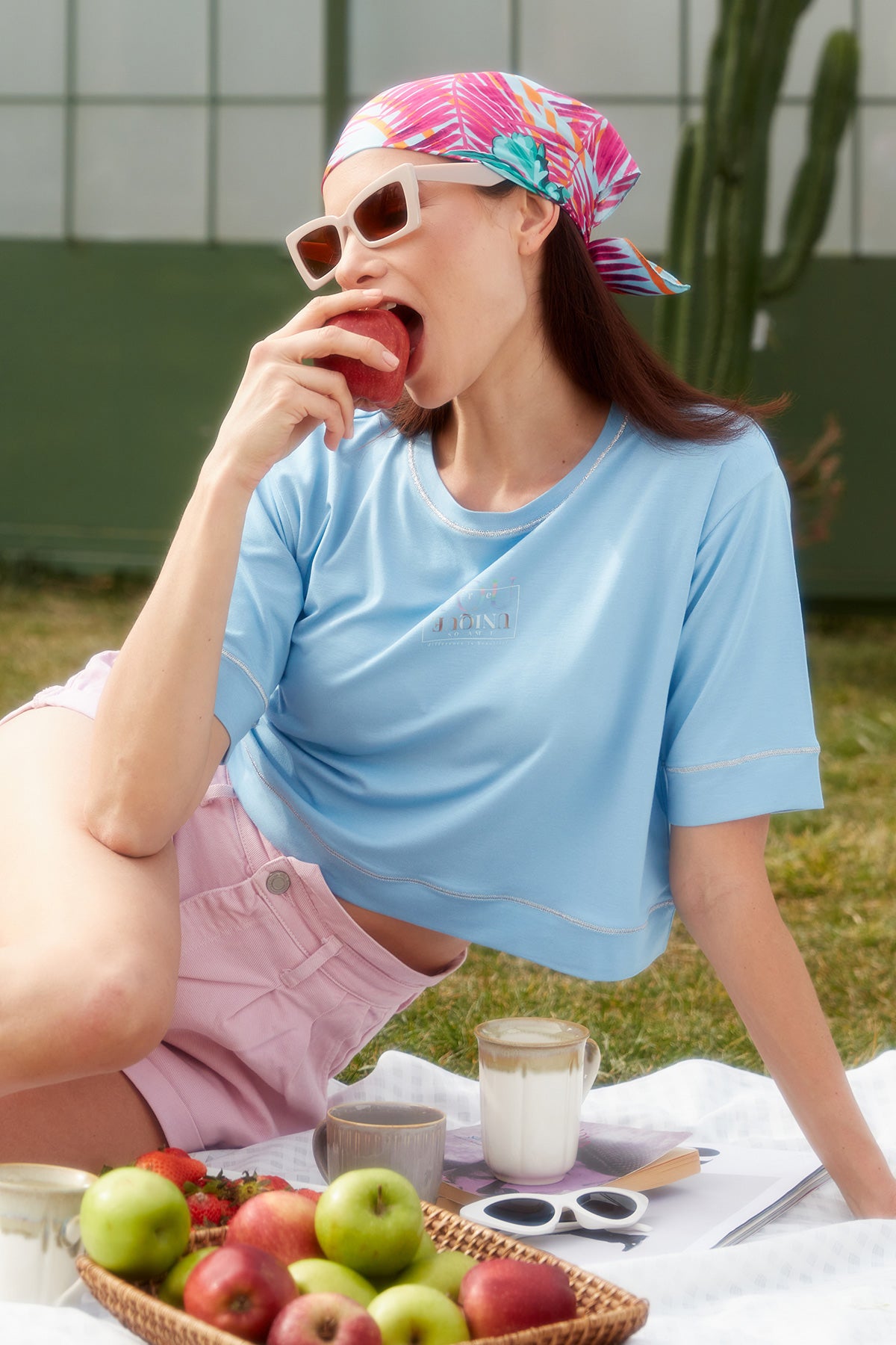 Sim Detaylı Oversize Crop Tişört - Mavi (1) Sementa