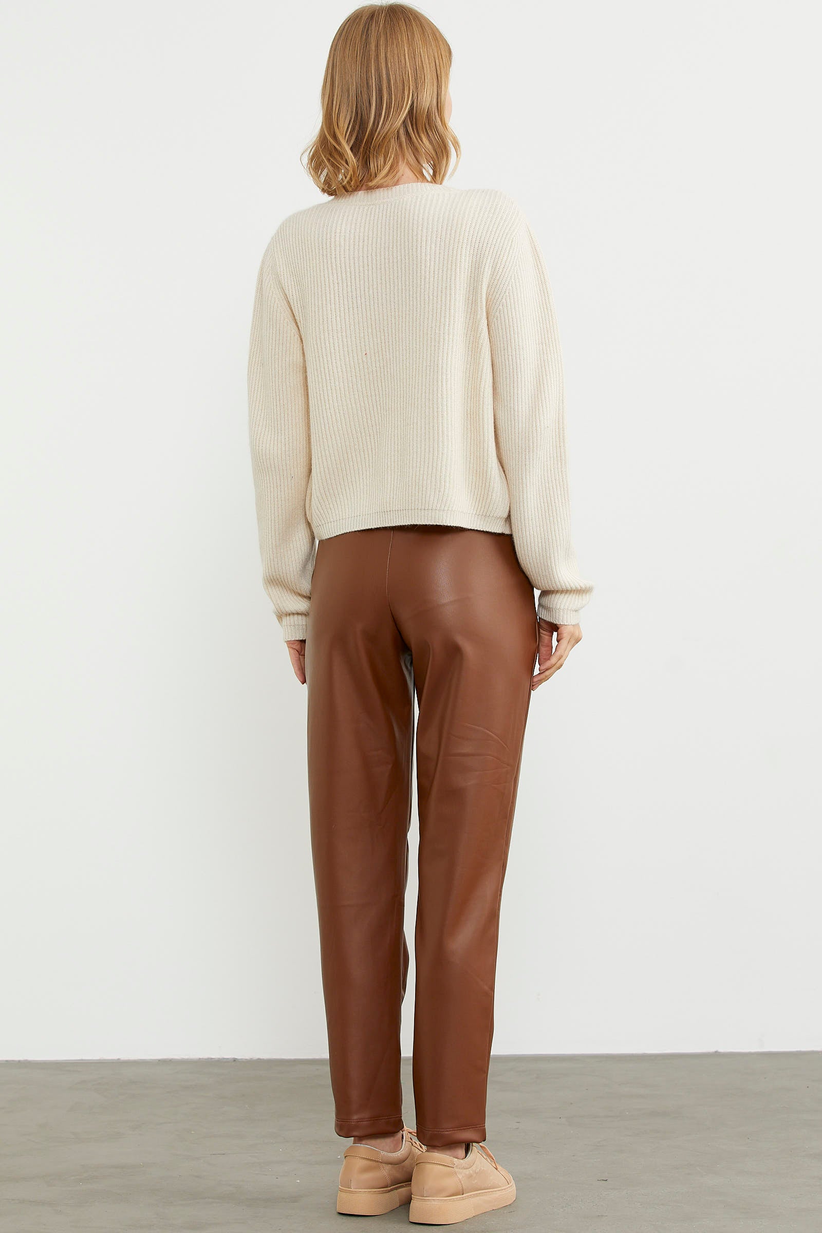 Suni Deri Beli Lastikli Pantolon - Kahve (6) Sementa