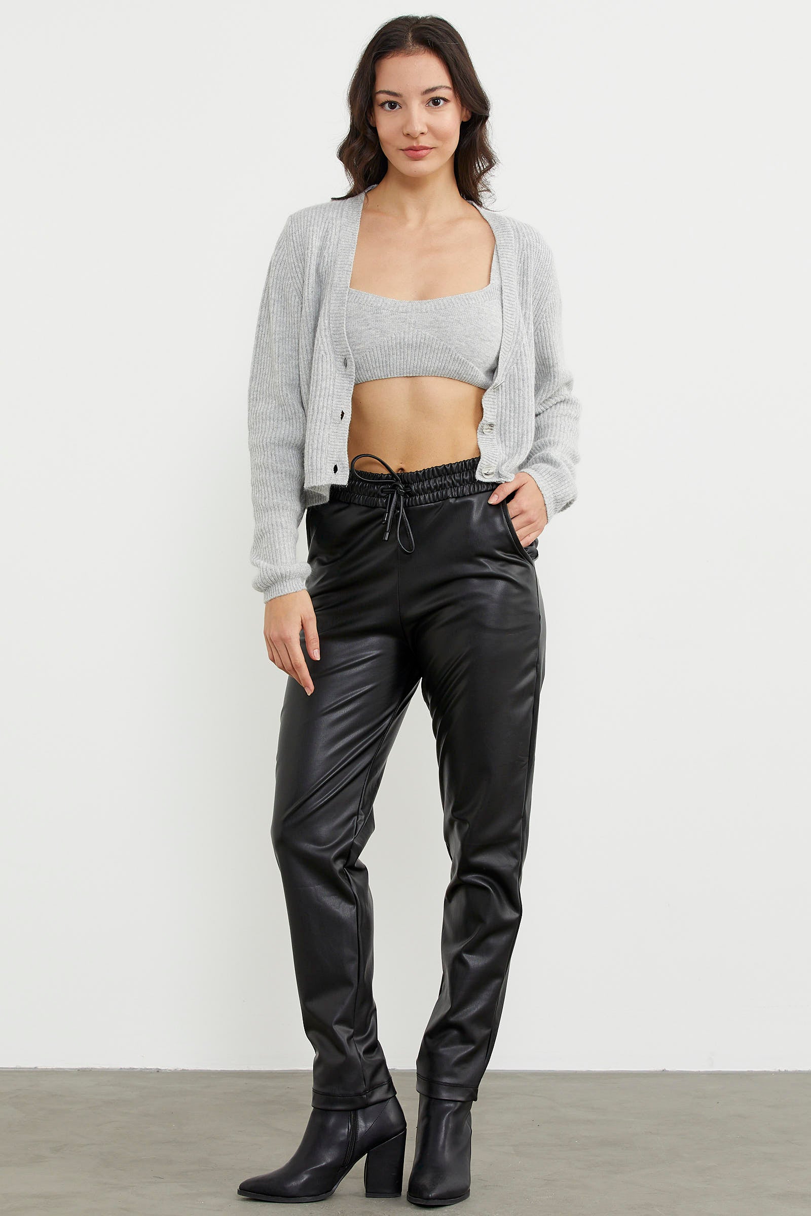 Suni Deri Beli Lastikli Pantolon - Siyah (2) Sementa