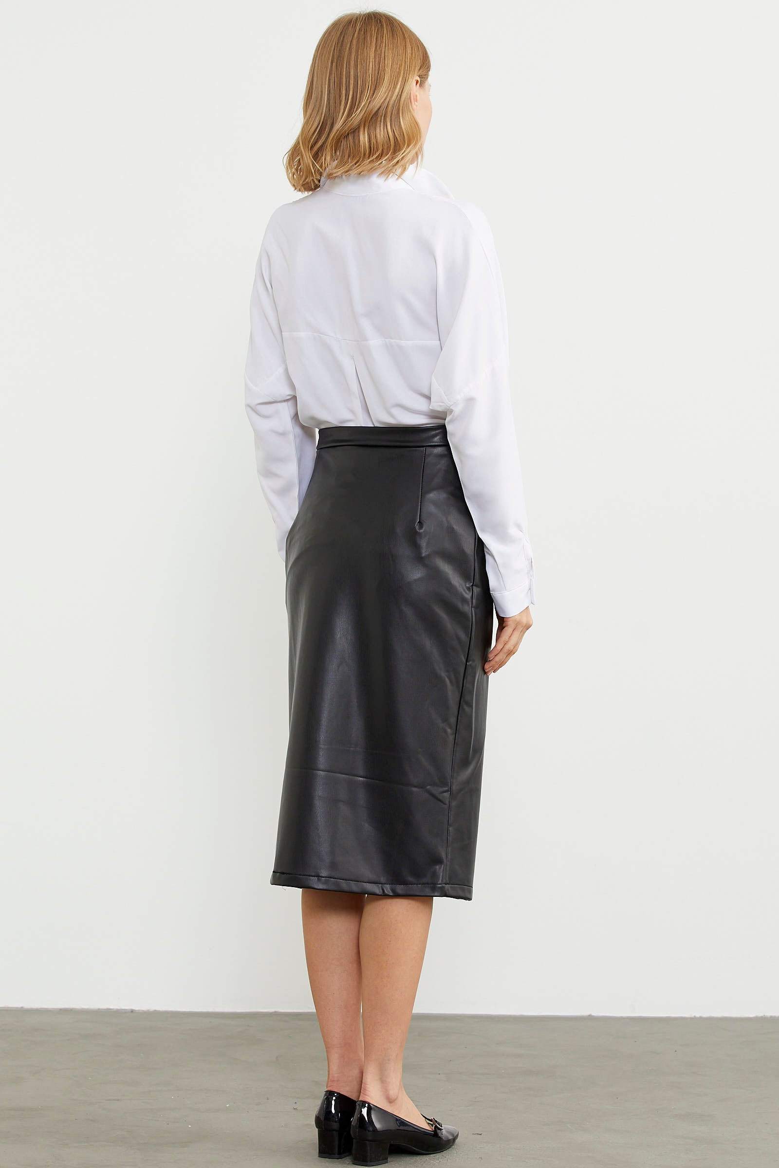 Suni Deri Önden Yırtmaçlı Etek - Siyah (6) Sementa