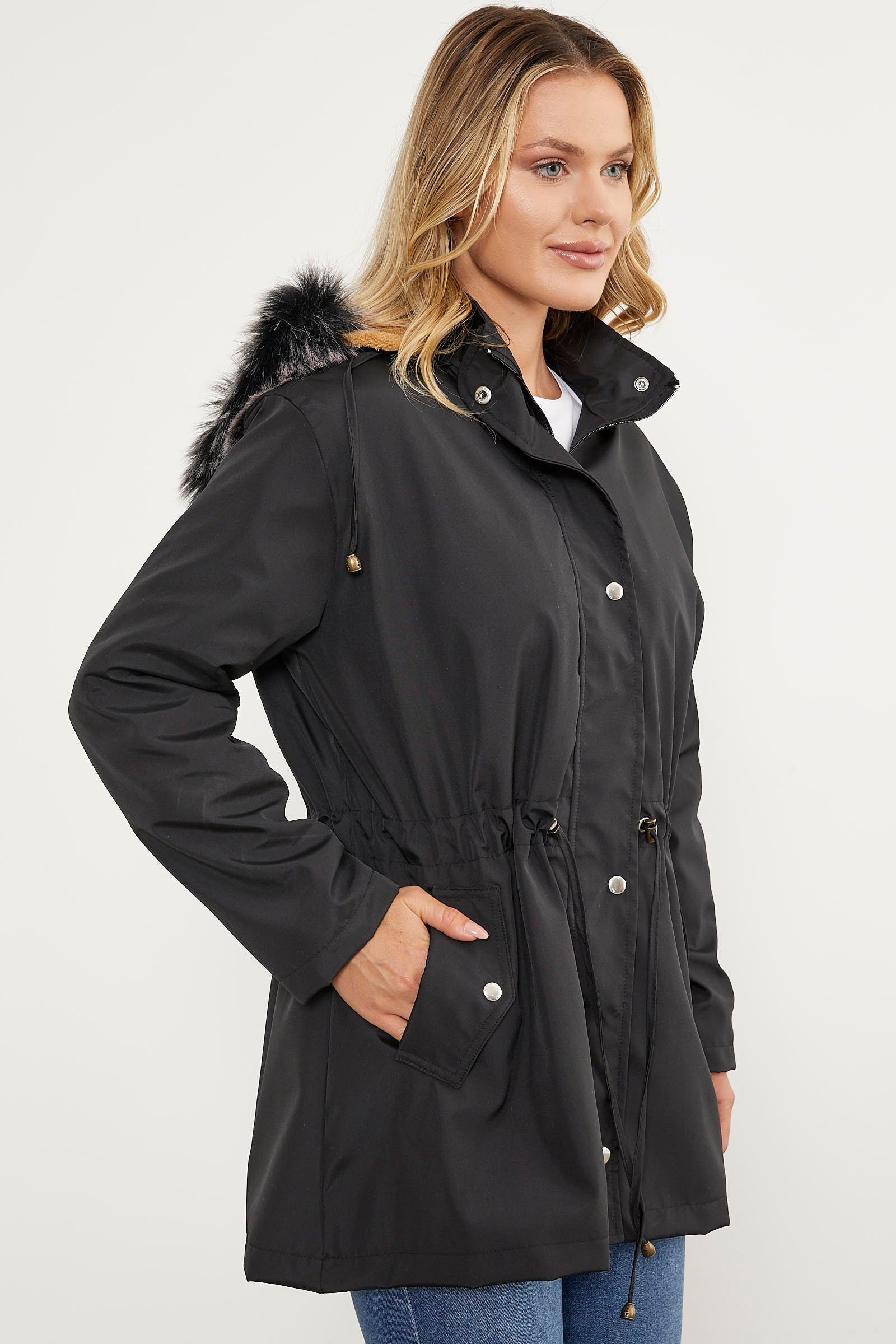 Suni Kürk Kapüşonlu Beli Ayarlanabilir Mont - Siyah (5) Sementa