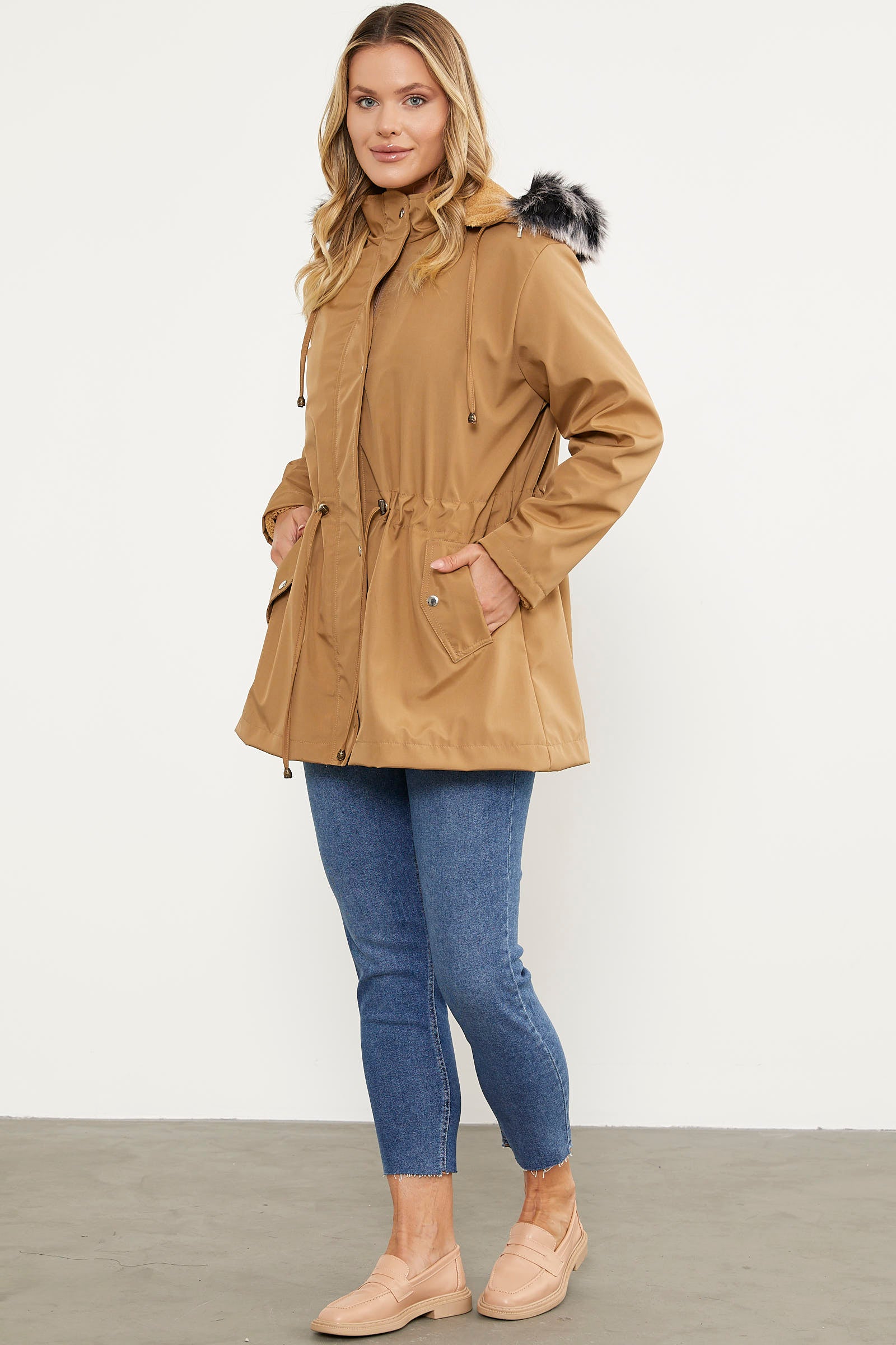 Suni Kürk Kapüşonlu Beli Ayarlanabilir Mont - Vizon (3) Sementa