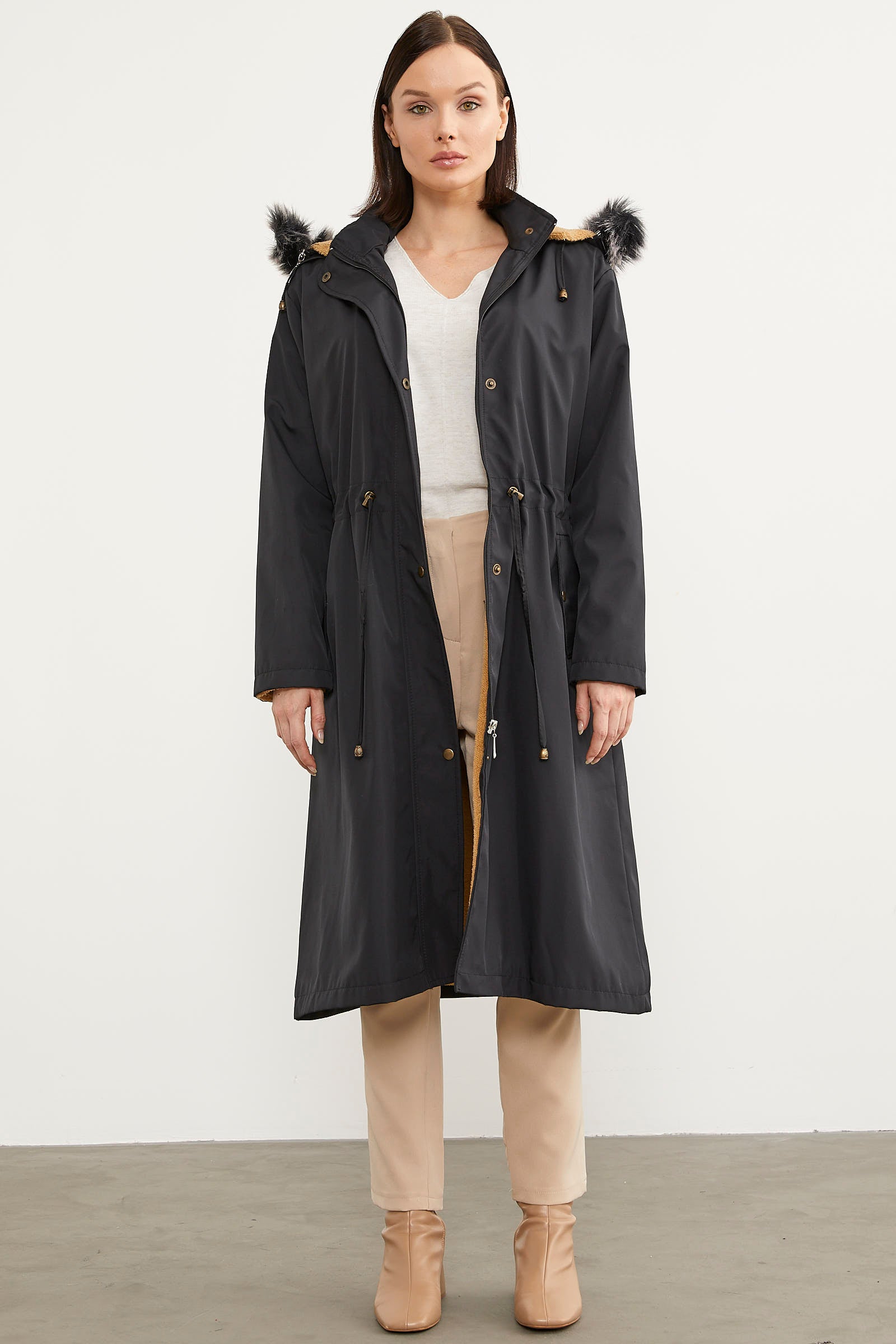 Suni Kürk Kapüşonlu Beli Ayarlanabilir Uzun Trençkot - Siyah (1) Sementa