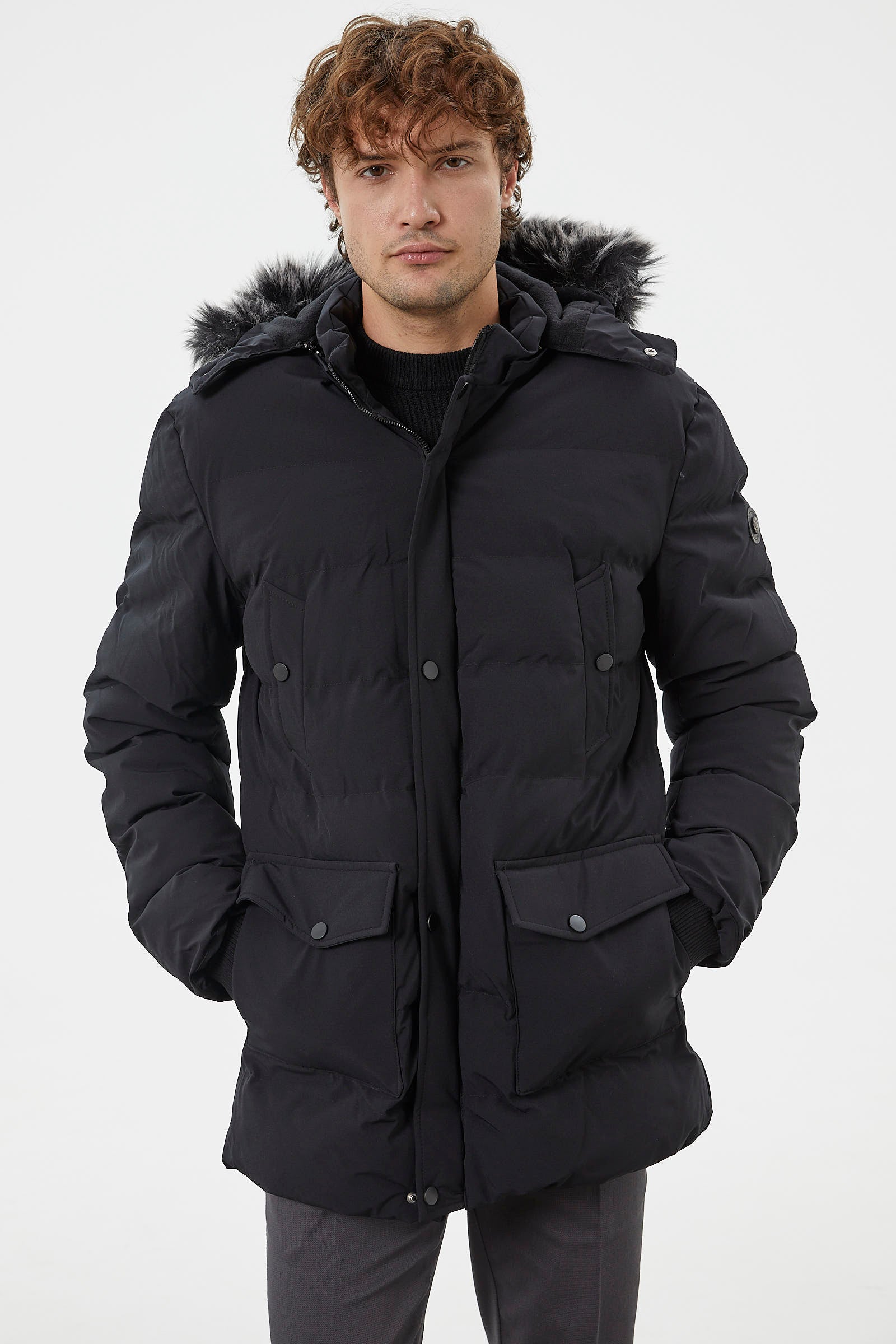 Suni Kürk Kapüşonlu Fermuarlı Mont - Siyah (4) Sementa