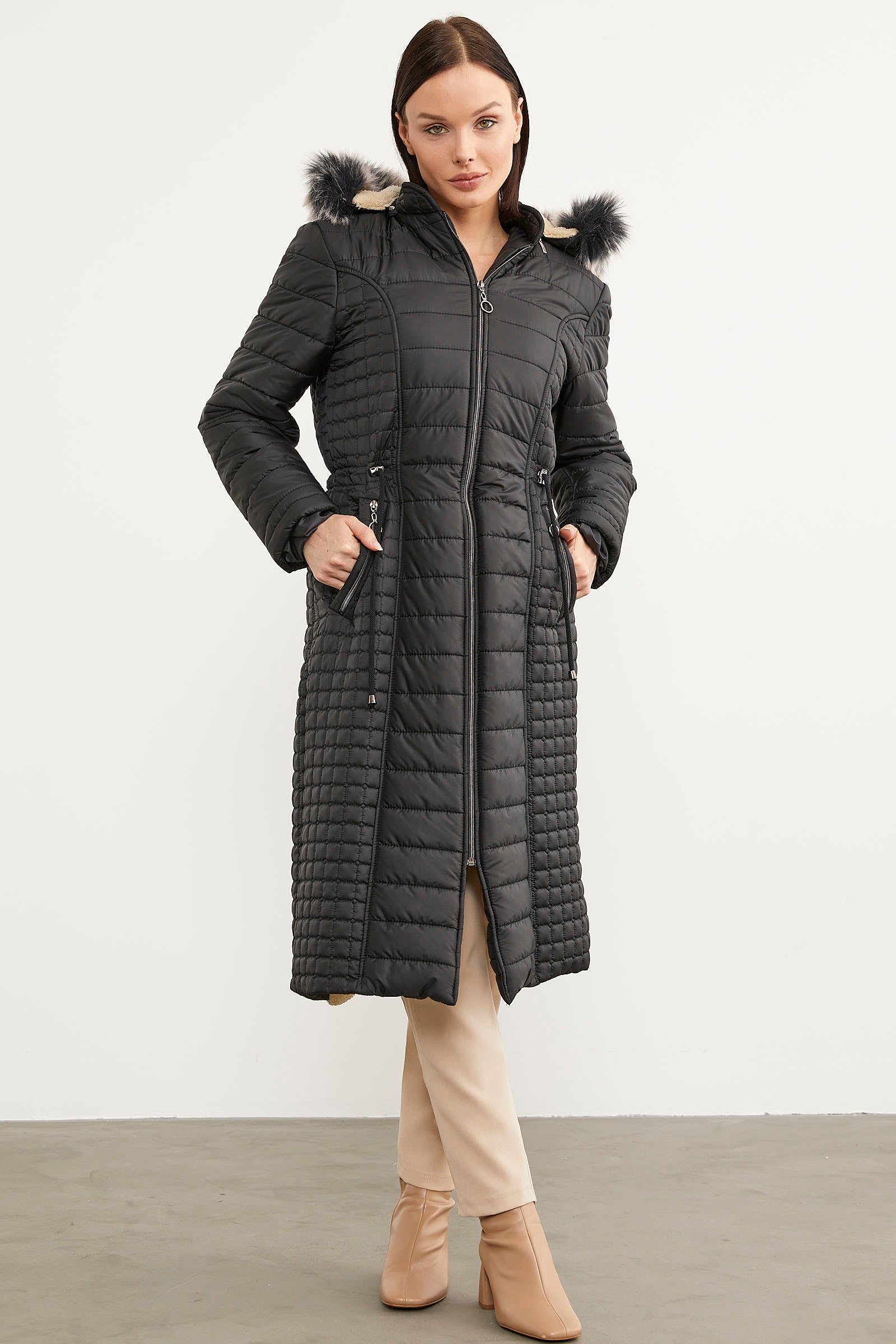 Suni Kürk Kapüşonlu Fermuarlı Uzun Kaban - Siyah (2) Sementa