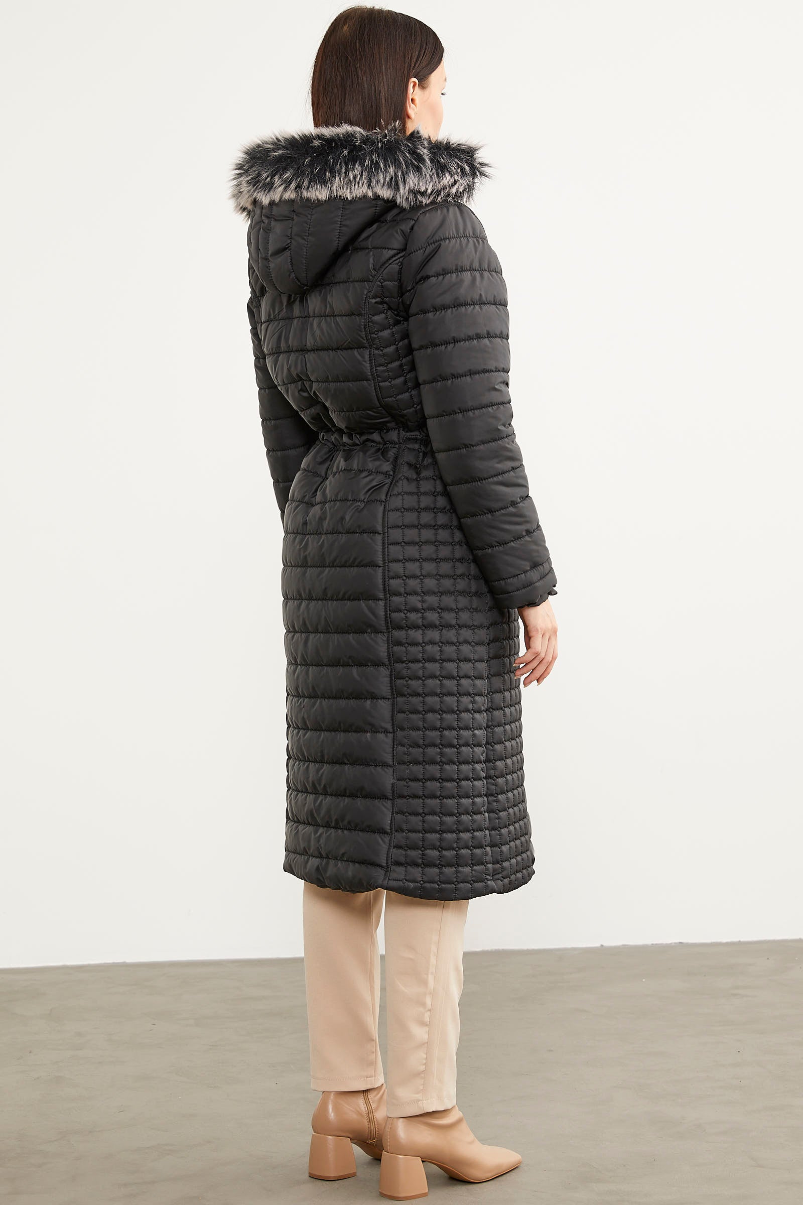 Suni Kürk Kapüşonlu Fermuarlı Uzun Kaban - Siyah (7) Sementa