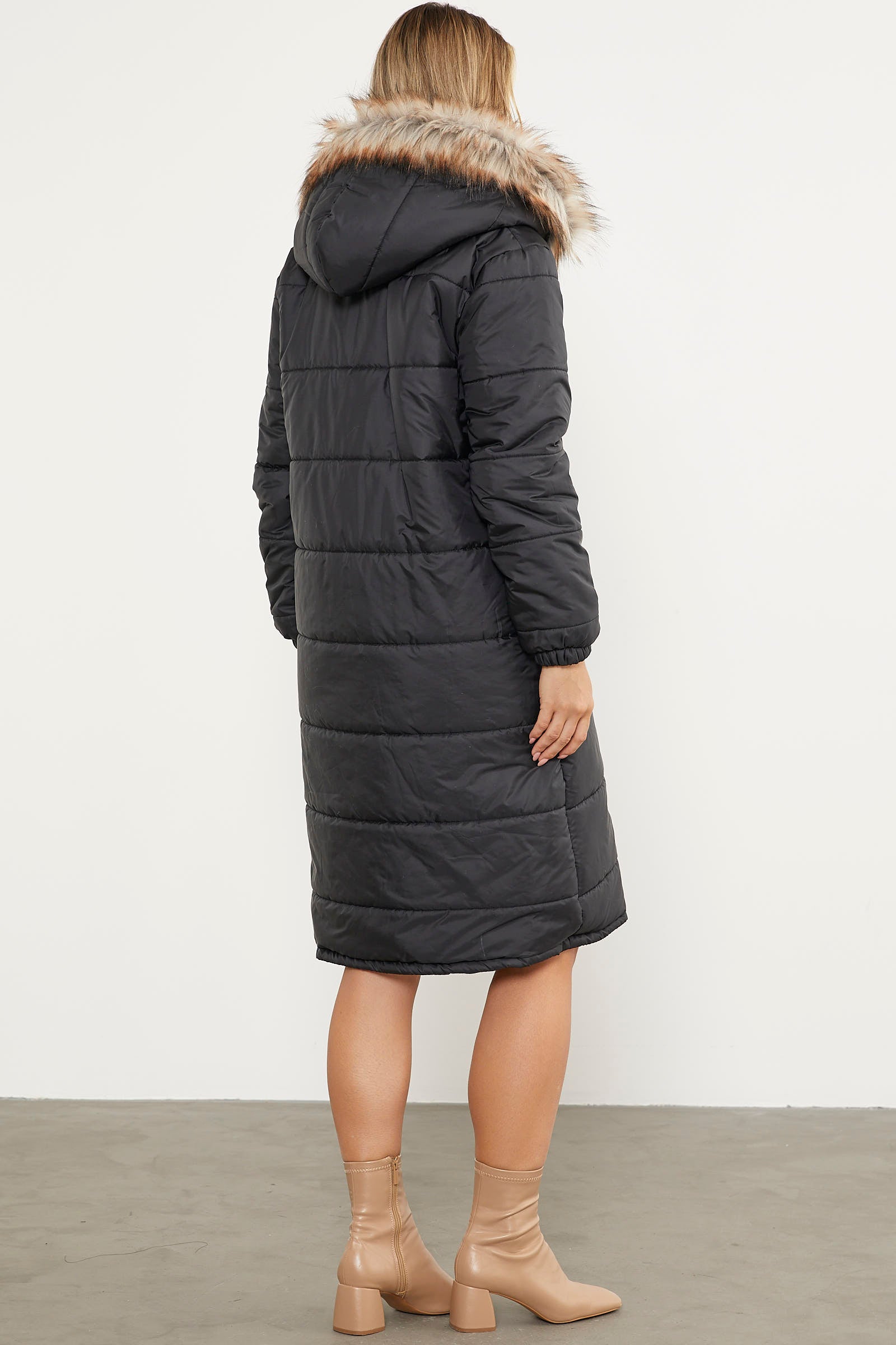 Suni Kürk Kapüşonlu Uzun Kaban - Siyah (6) Sementa