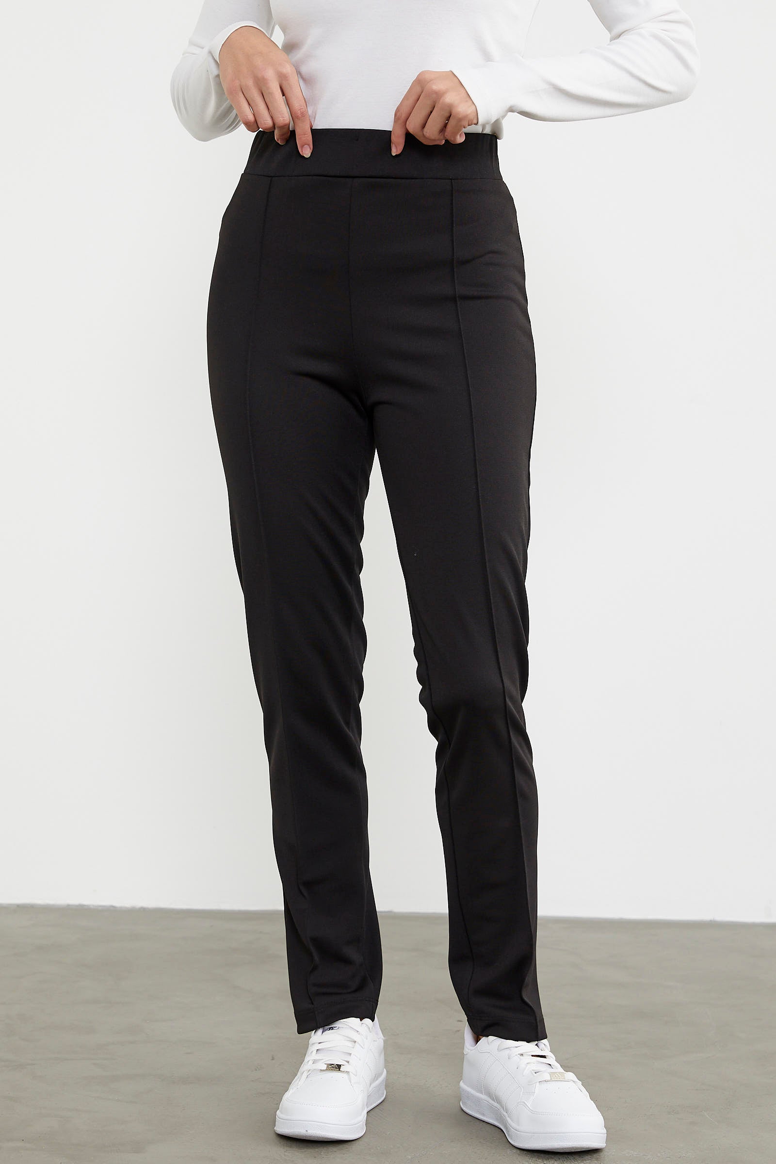 Yüksek Bel Önü Dikişli Tayt - Siyah (3) Sementa