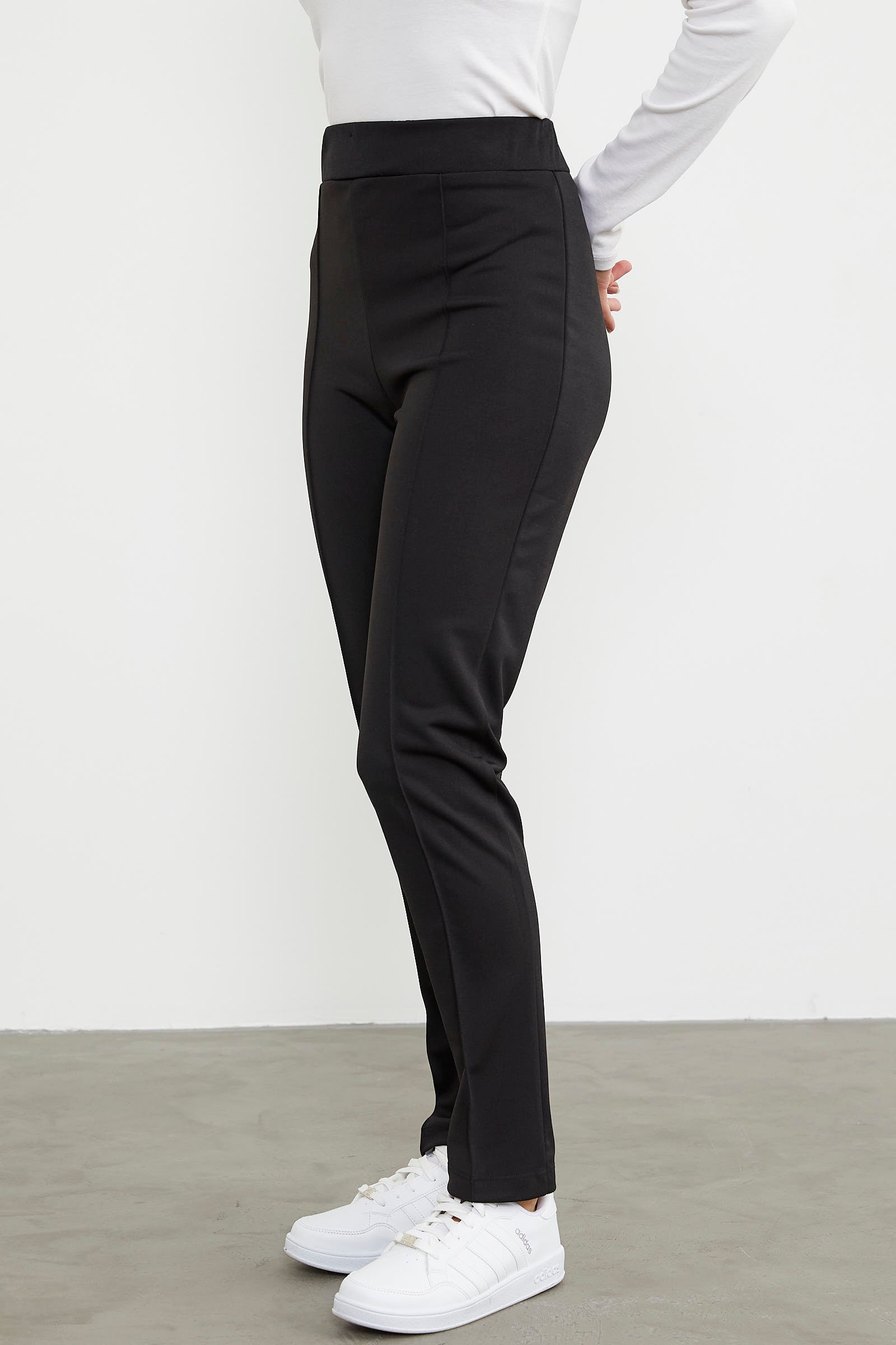 Yüksek Bel Önü Dikişli Tayt - Siyah (4) Sementa