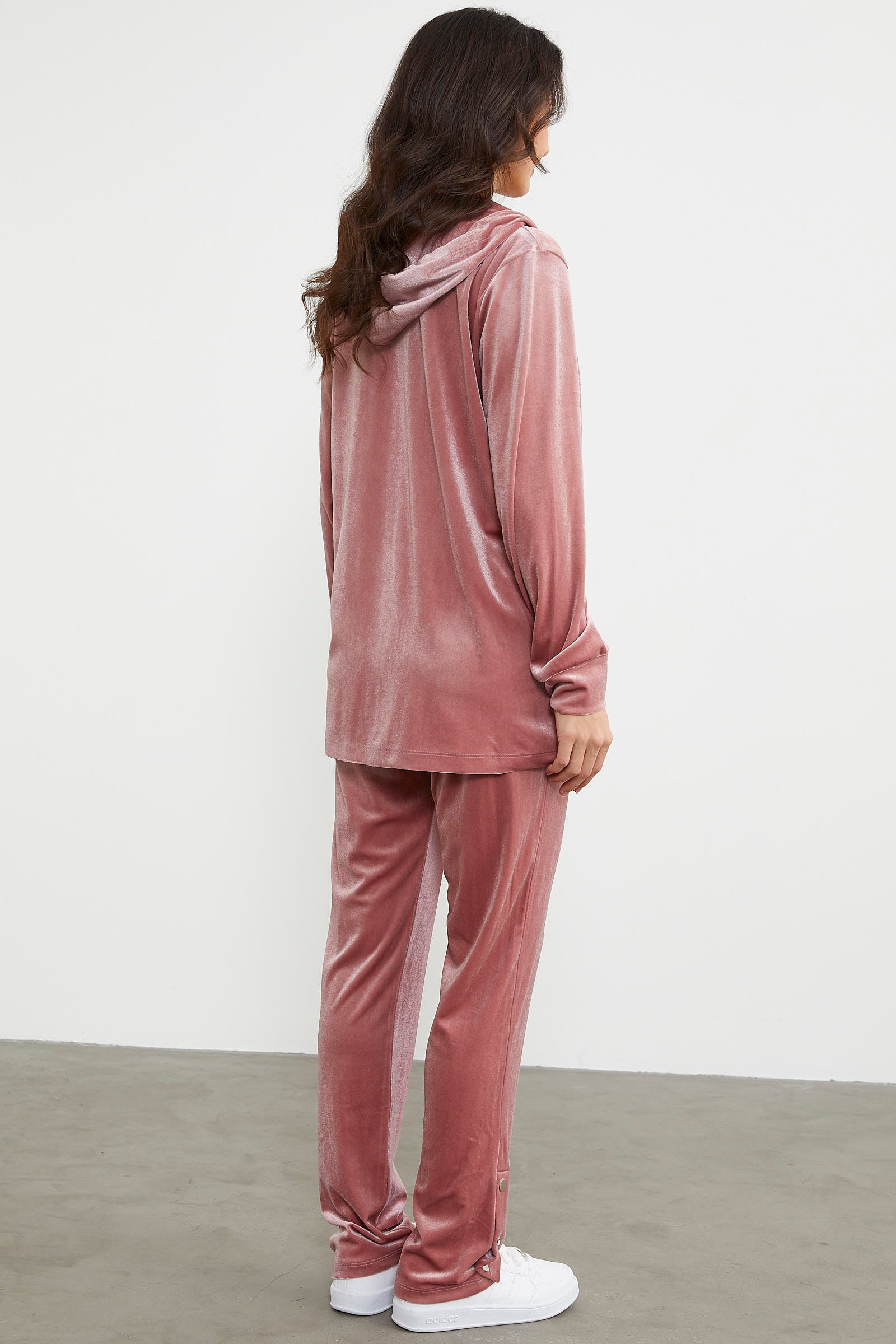 Tam Fermuarlı Tunik Boy Kadife Eşofman Takım - Pudra (8) Sementa