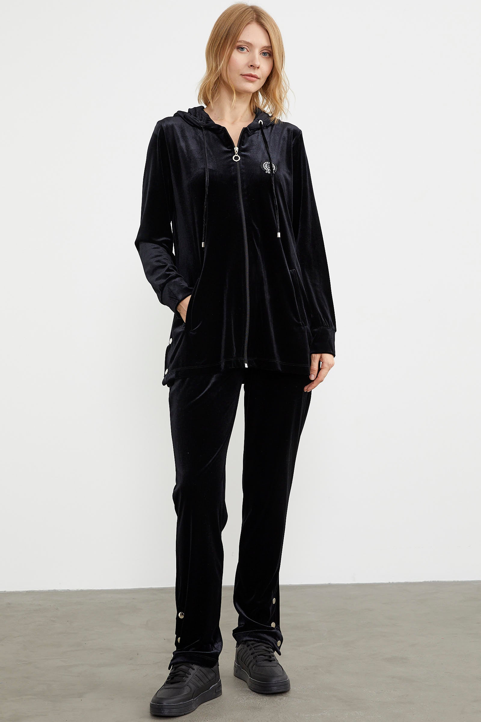 Tam Fermuarlı Tunik Boy Kadife Eşofman Takım - Siyah (1) Sementa