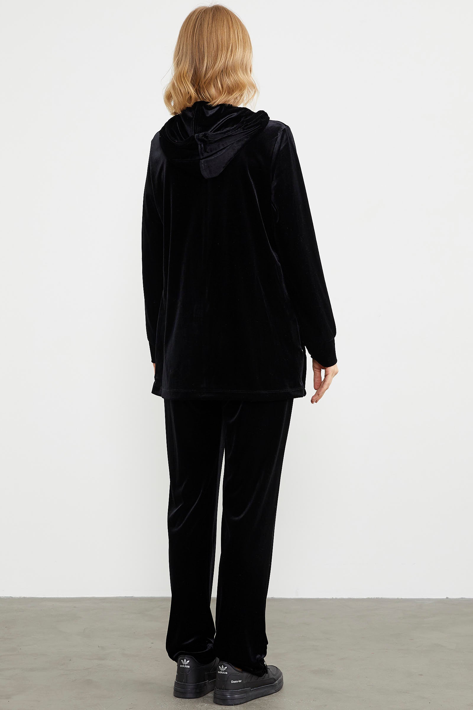 Tam Fermuarlı Tunik Boy Kadife Eşofman Takım - Siyah (6) Sementa