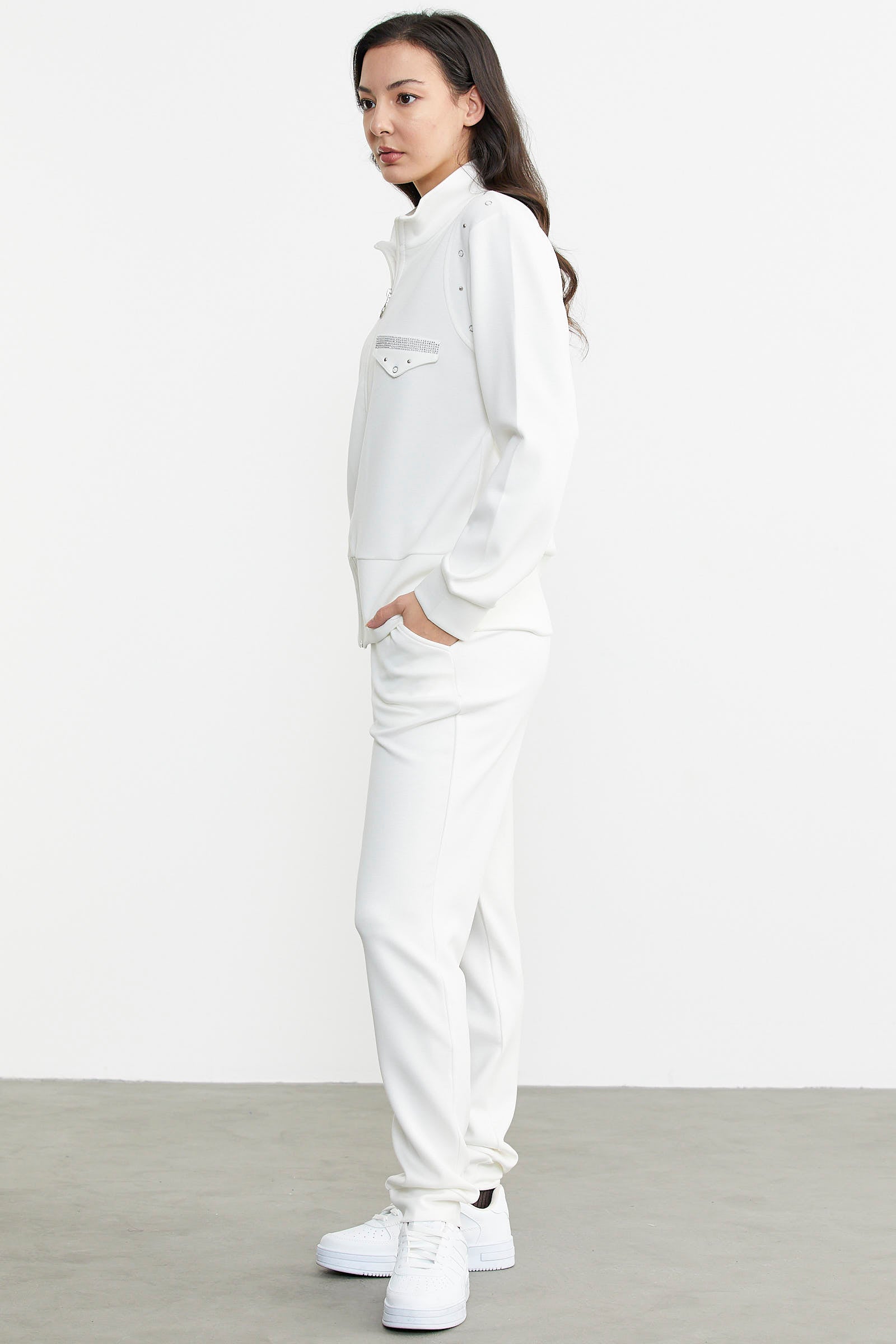 Taş Detaylı Scuba Eşofman Takım - Ekru (7) Sementa