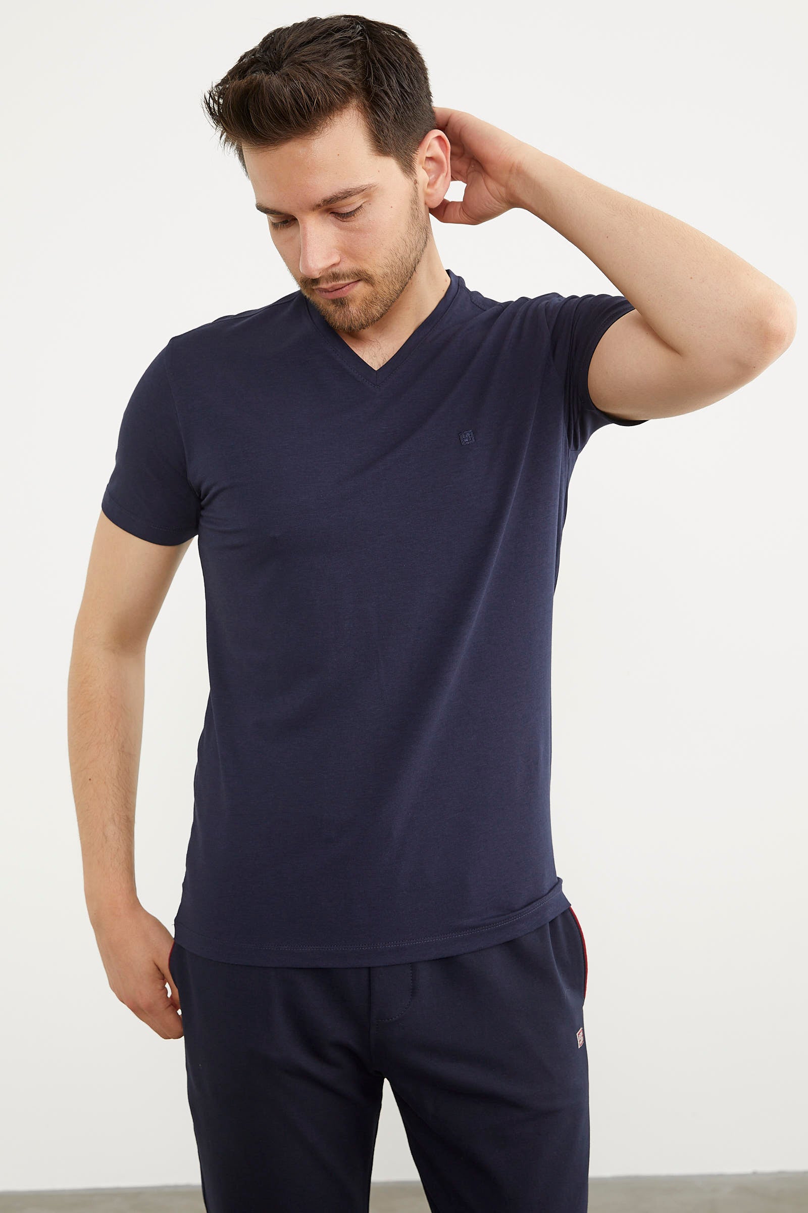 V Yaka Basic Kısa Kol Tişört - Lacivert (2) Sementa